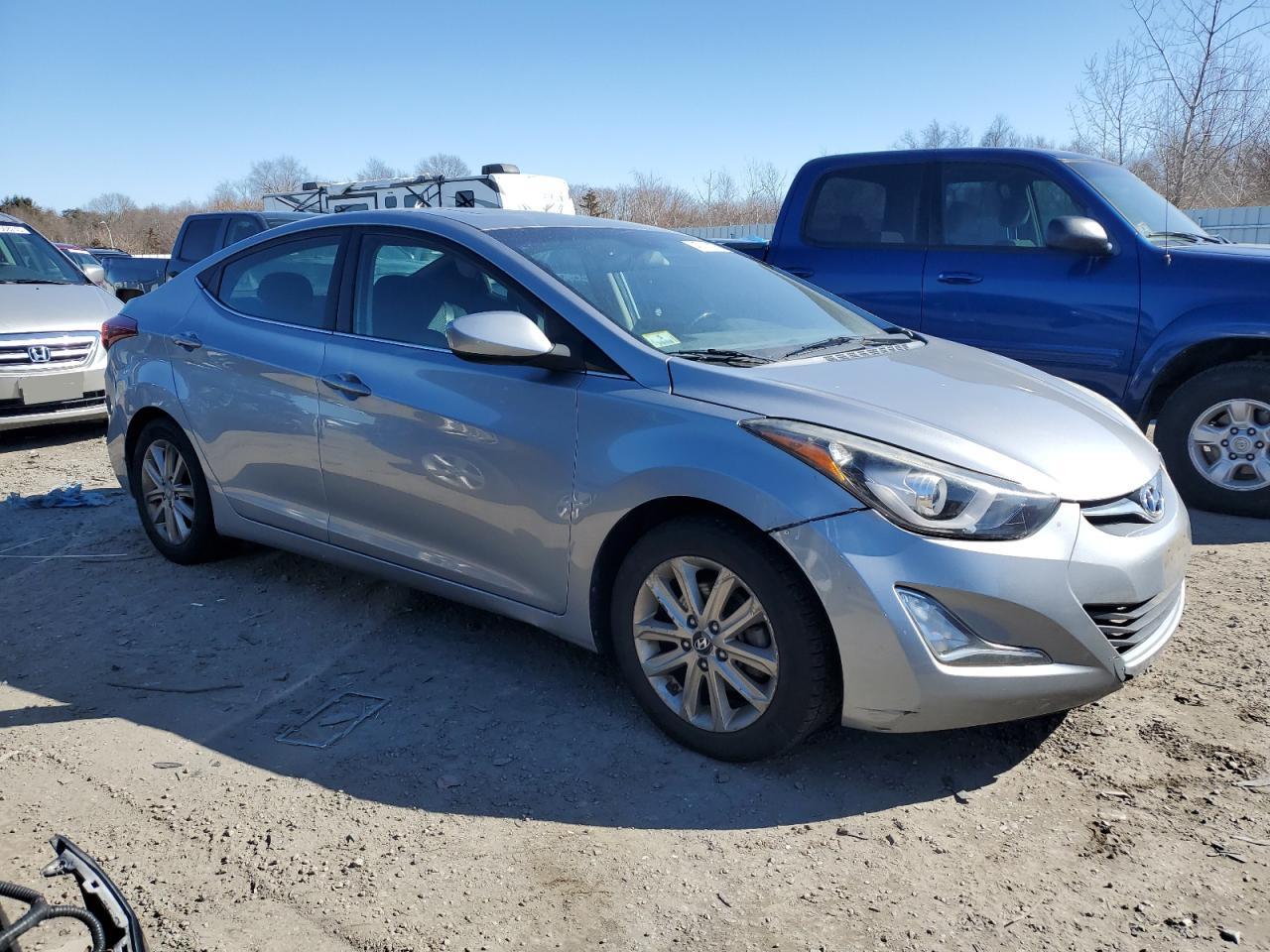 2015 Hyundai Elantra VIN 5NPDH4AE5FH560961 Copart auction photo, mechanical damage thumbnail 4