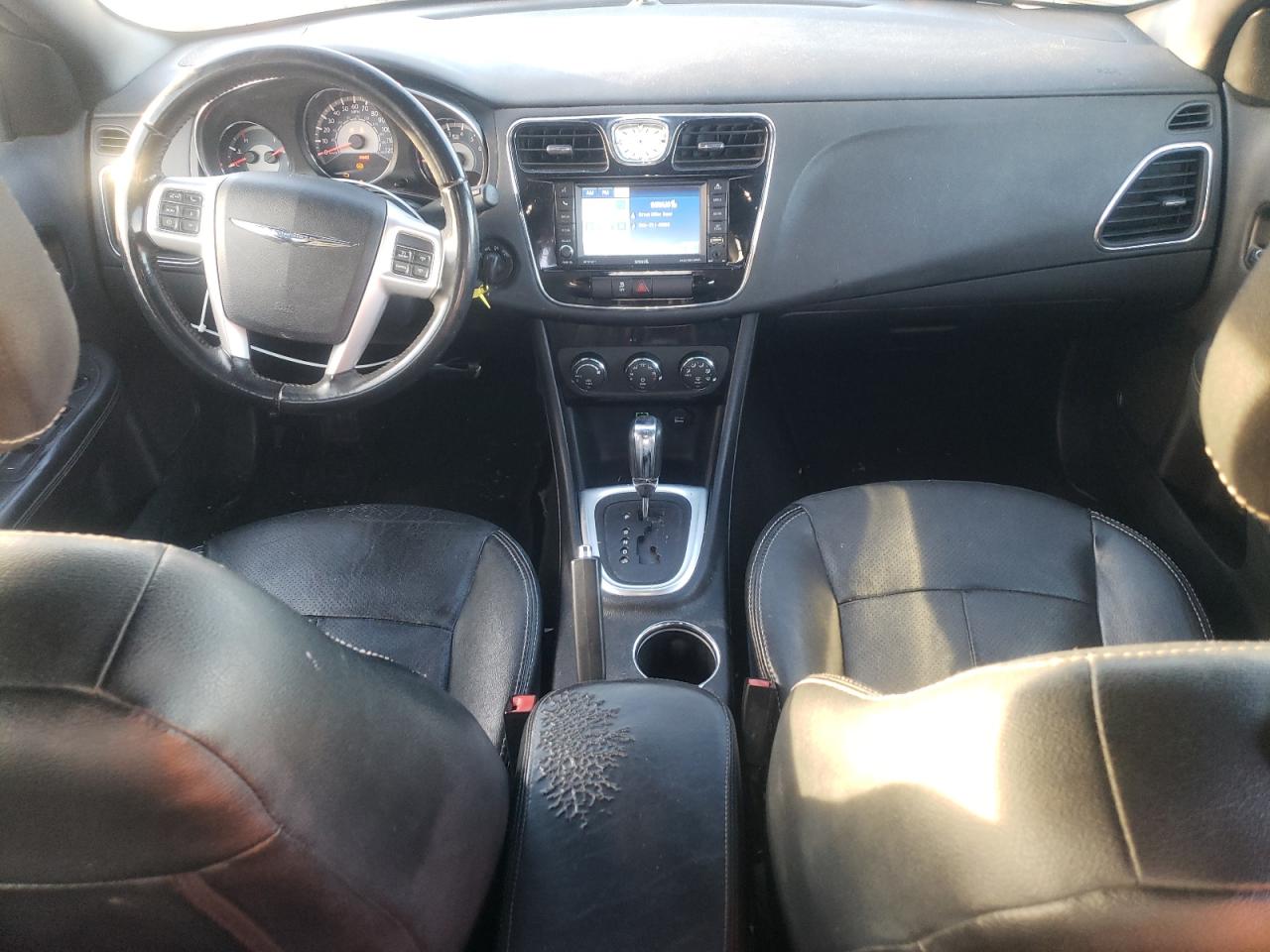 2012 Chrysler 200 VIN 1C3CCBBB9CN210364 Copart auction photo, minor dent/scratches / damage history damage thumbnail 8