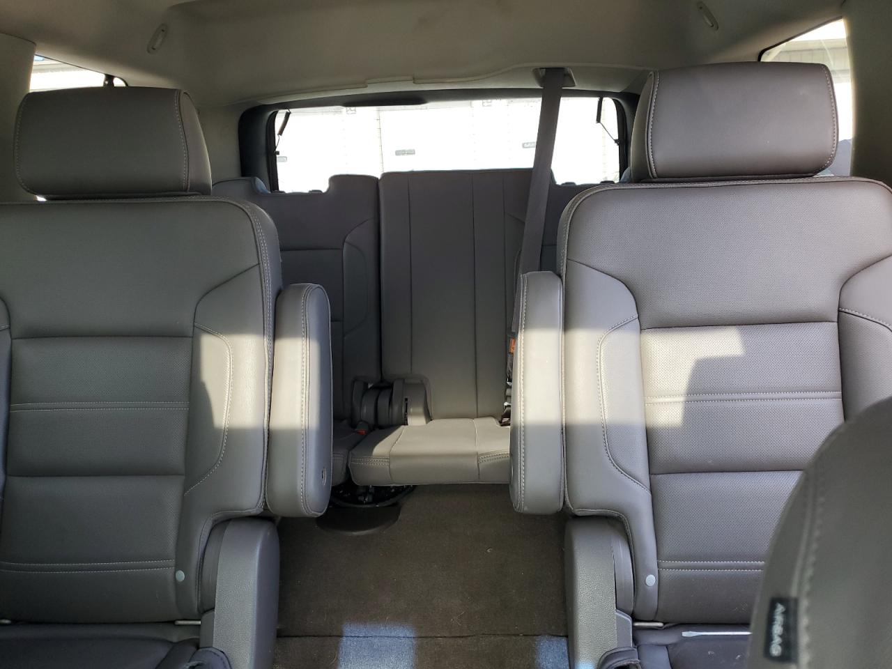 2015 GMC Yukon VIN 1GKS2CKJXFR605677 Copart auction photo, front end / mechanical damage thumbnail 10