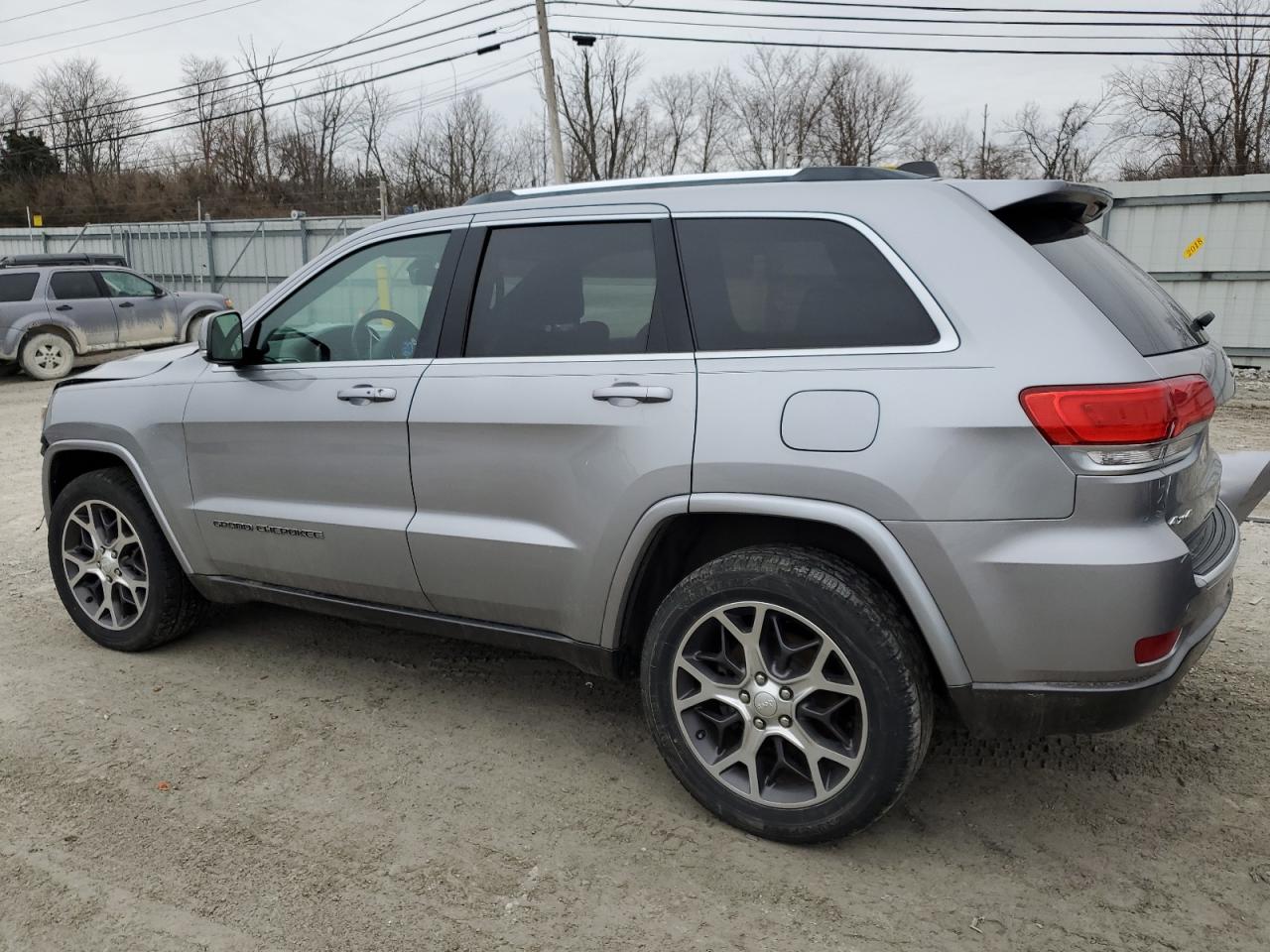 2018 Jeep Grand Cherokee VIN 1C4RJFBG6JC215593 Copart auction photo, front end damage thumbnail 2