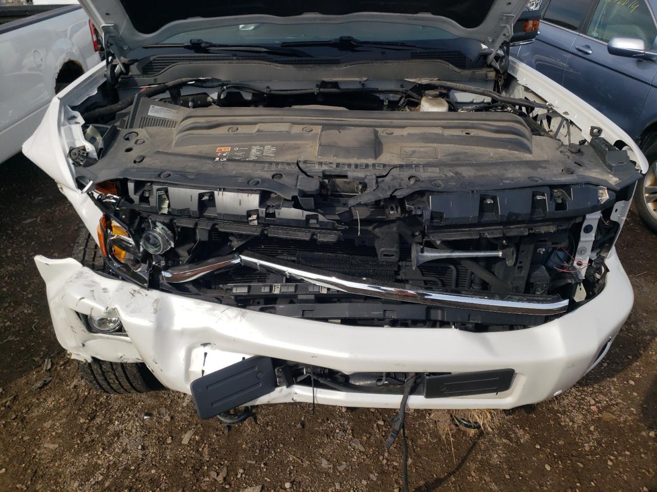 2019 Chevrolet Silverado VIN 1GC1KUEG6KF178863 Copart auction photo, front end / side damage thumbnail 11