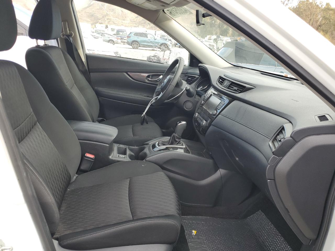 2018 Nissan Rogue VIN KNMAT2MV2JP587498 Copart auction photo, all over damage thumbnail 7