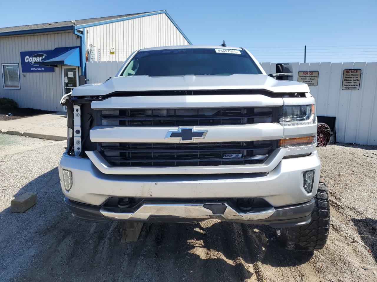 2016 Chevrolet Silverado VIN 3GCUKREC4GG198509 Copart auction photo, front end / side damage thumbnail 5