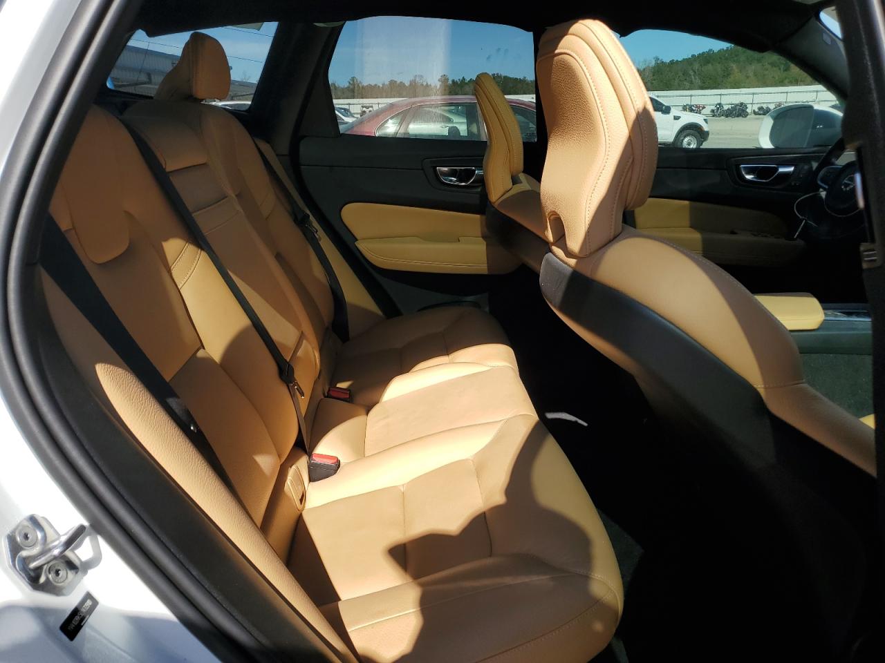 2020 Volvo XC60 VIN YV4102RK5L1432910 Copart auction photo, rear end damage thumbnail 11