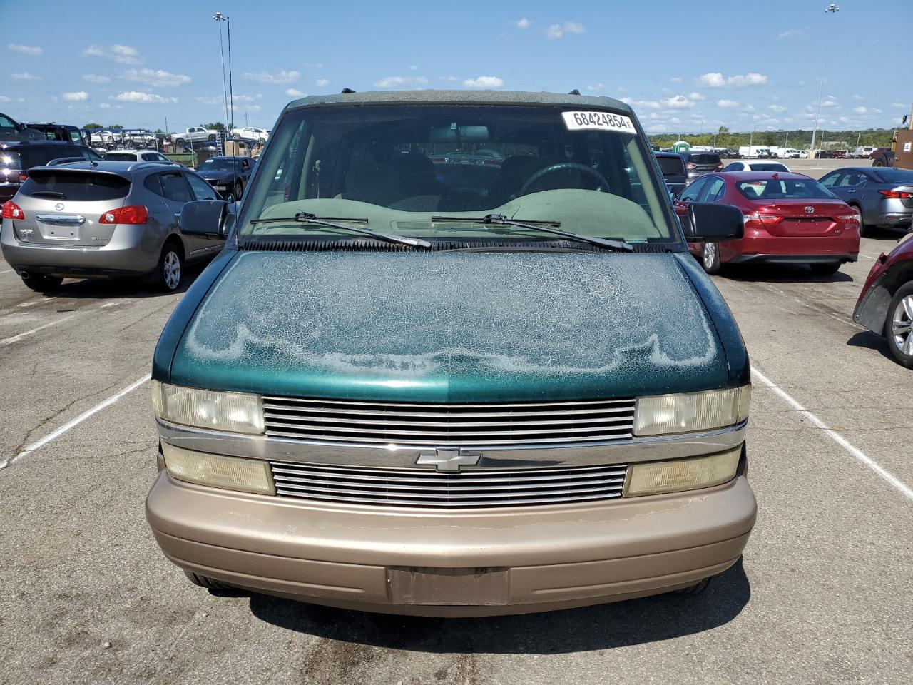 1998 Chevrolet Astro VIN 1GNDM19W8WB200244 Copart auction photo, water/flood damage thumbnail 5