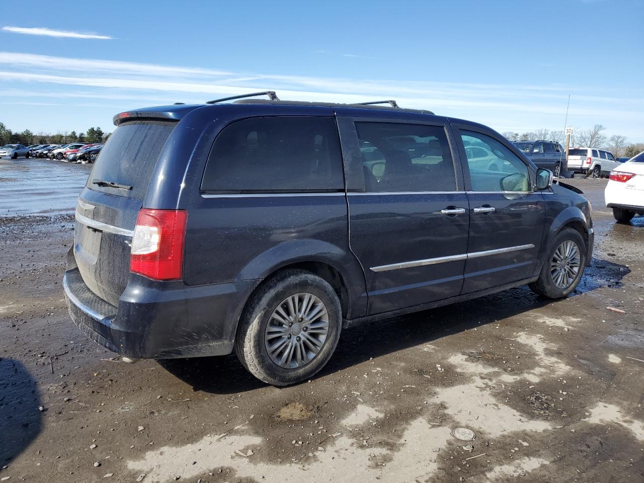 2016 Chrysler Town & Country VIN 2C4RC1CGXGR283973 Copart auction photo, front end damage thumbnail 3
