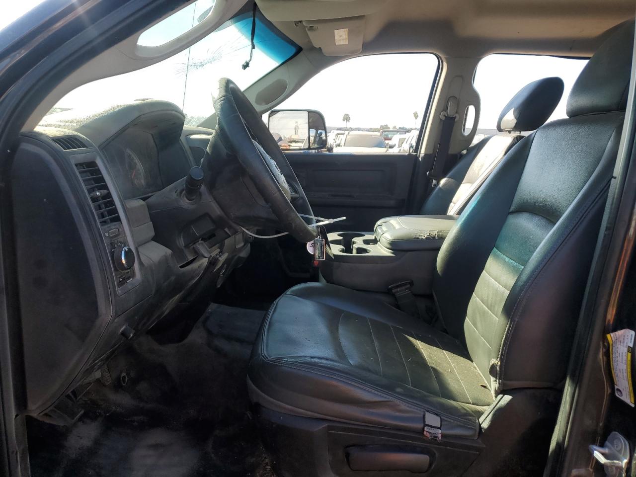 2018 RAM 3500 VIN 3C63R3CL6JG285835 Copart auction photo, front end damage thumbnail 7