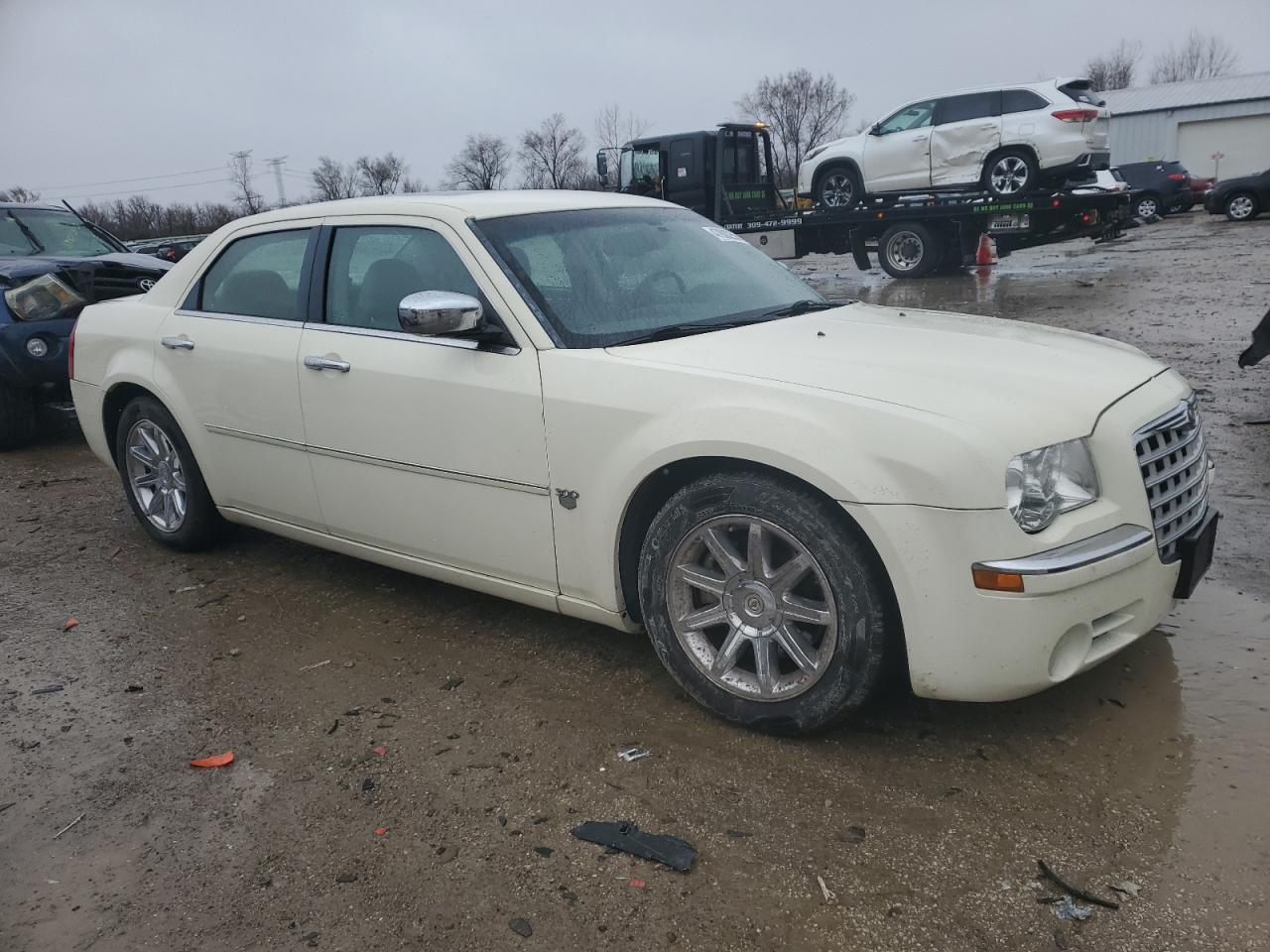 2007 Chrysler 300 VIN 2C3KA63H67H774872 Copart auction photo, front end / rear end damage thumbnail 4