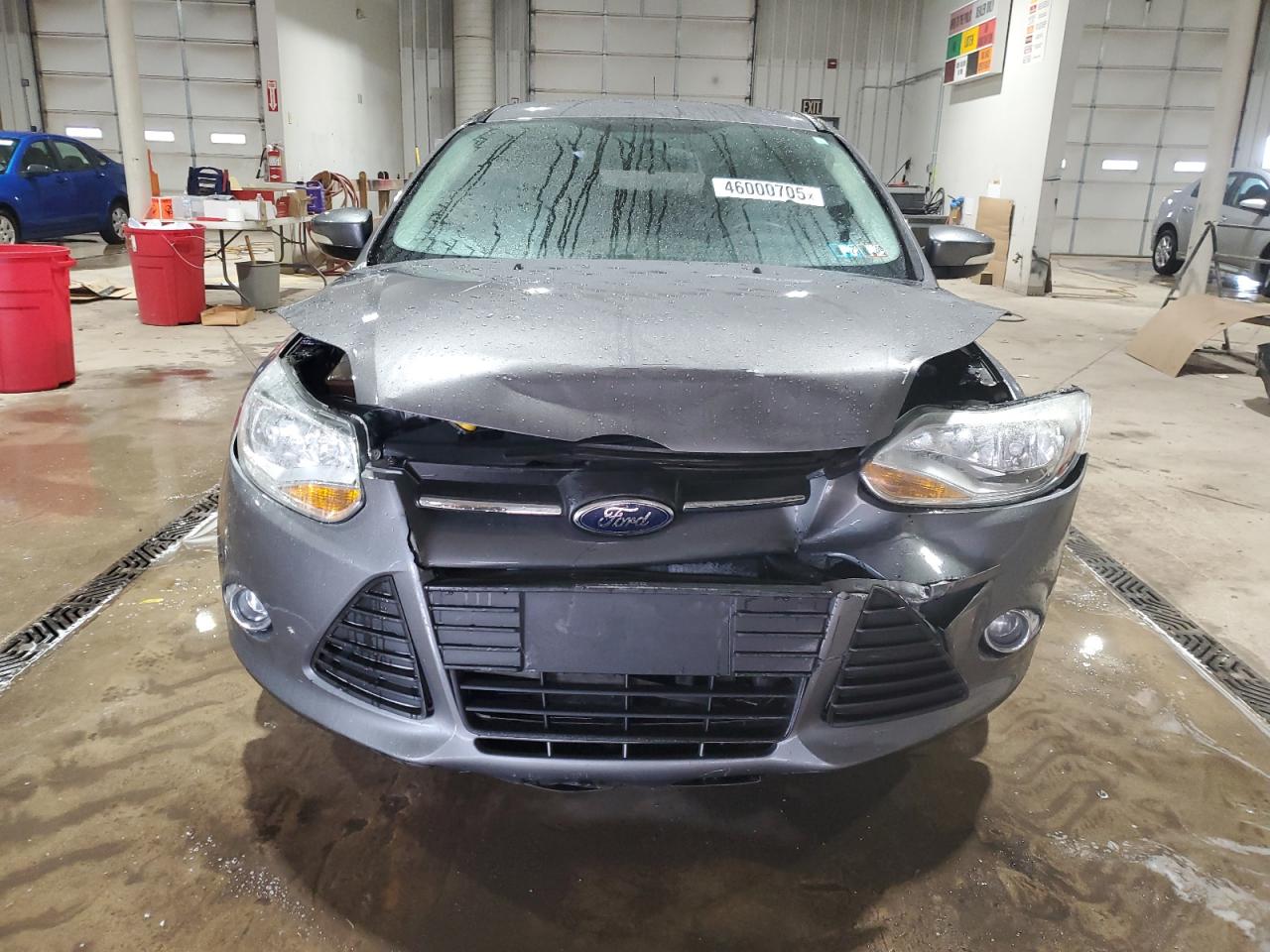 2014 Ford Focus VIN 1FADP3K20EL457433 Copart auction photo, front end damage thumbnail 5