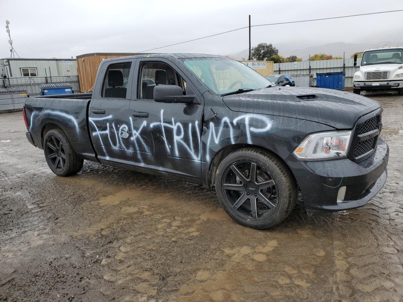2017 RAM 1500 VIN 1C6RR6FT6HS744713 Copart auction photo, vandalism damage thumbnail 4