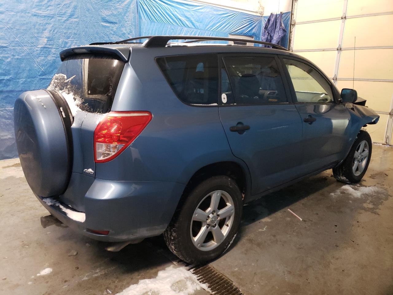 2008 Toyota RAV 4 VIN JTMBK33V386039377 Copart auction photo, front end damage thumbnail 3