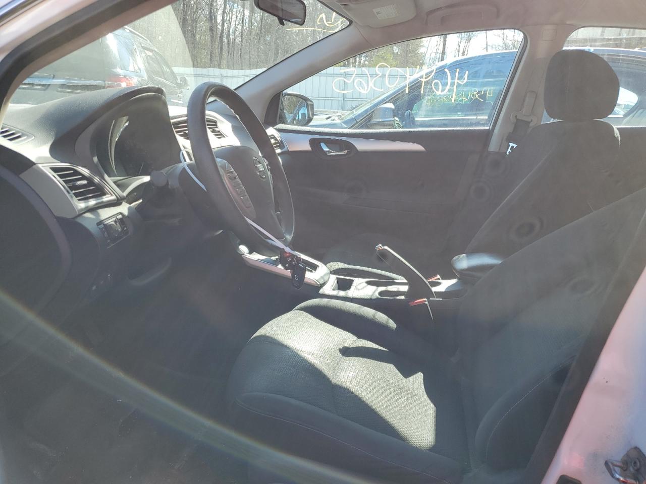 2017 Nissan Sentra VIN 3N1AB7AP8HY350225 Copart auction photo, front end / minor dent/scratches damage thumbnail 7