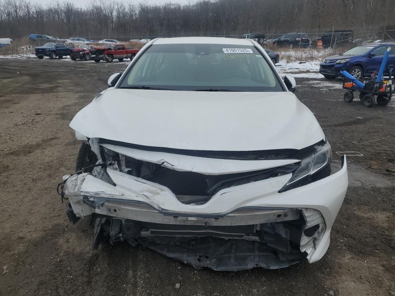 2019 Toyota Camry VIN 4T1B11HK1KU284618 Copart auction photo, front end / rear end damage thumbnail 5