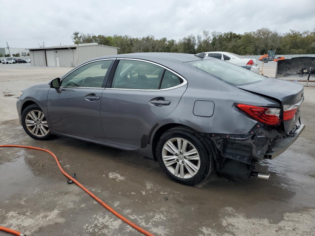 2014 Lexus ES VIN JTHBK1GG1E2133081 Copart auction photo, rear end damage thumbnail 2