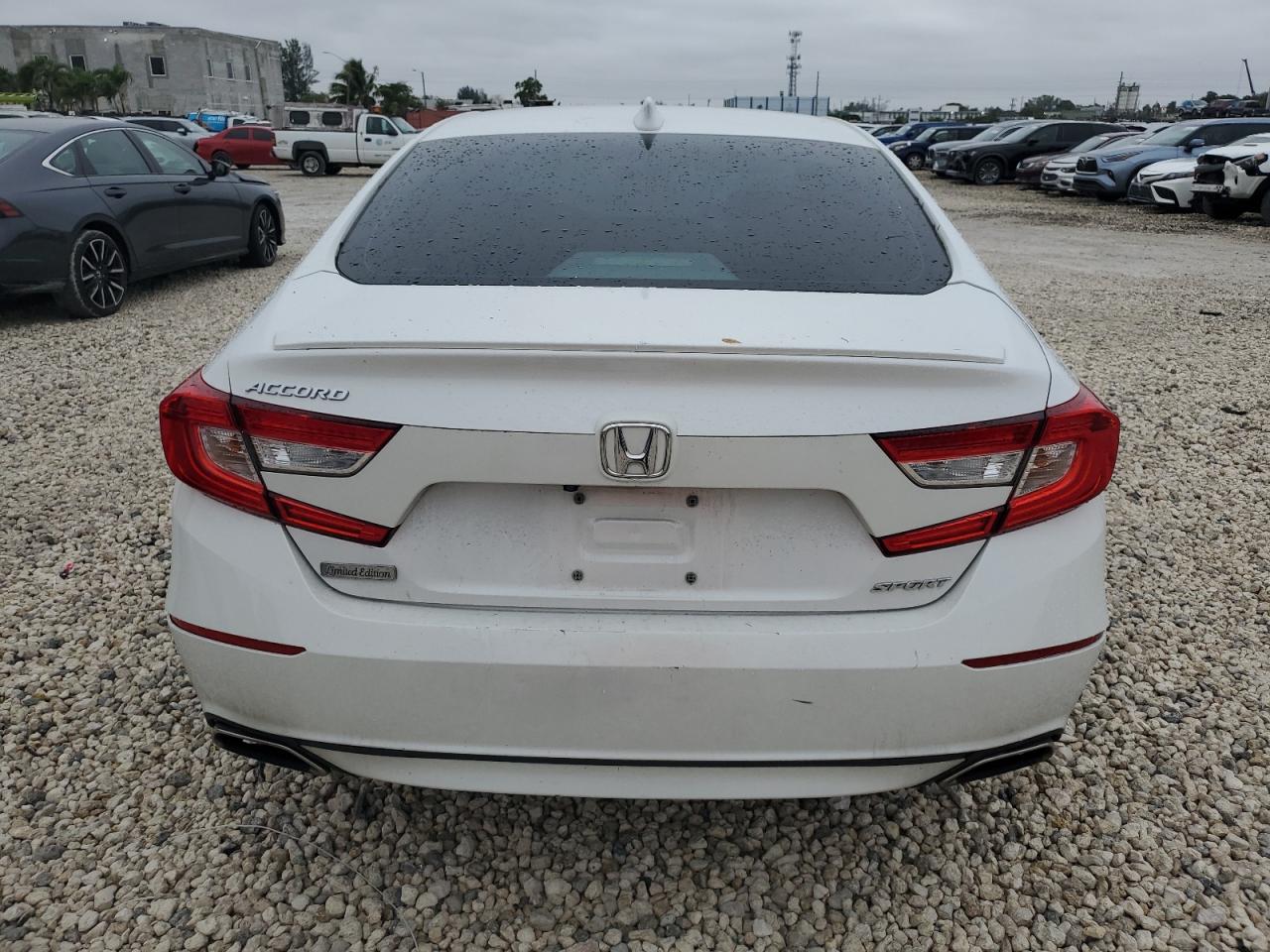 2018 Honda Accord VIN 1HGCV1F32JA051776 Copart auction photo, front end damage thumbnail 6