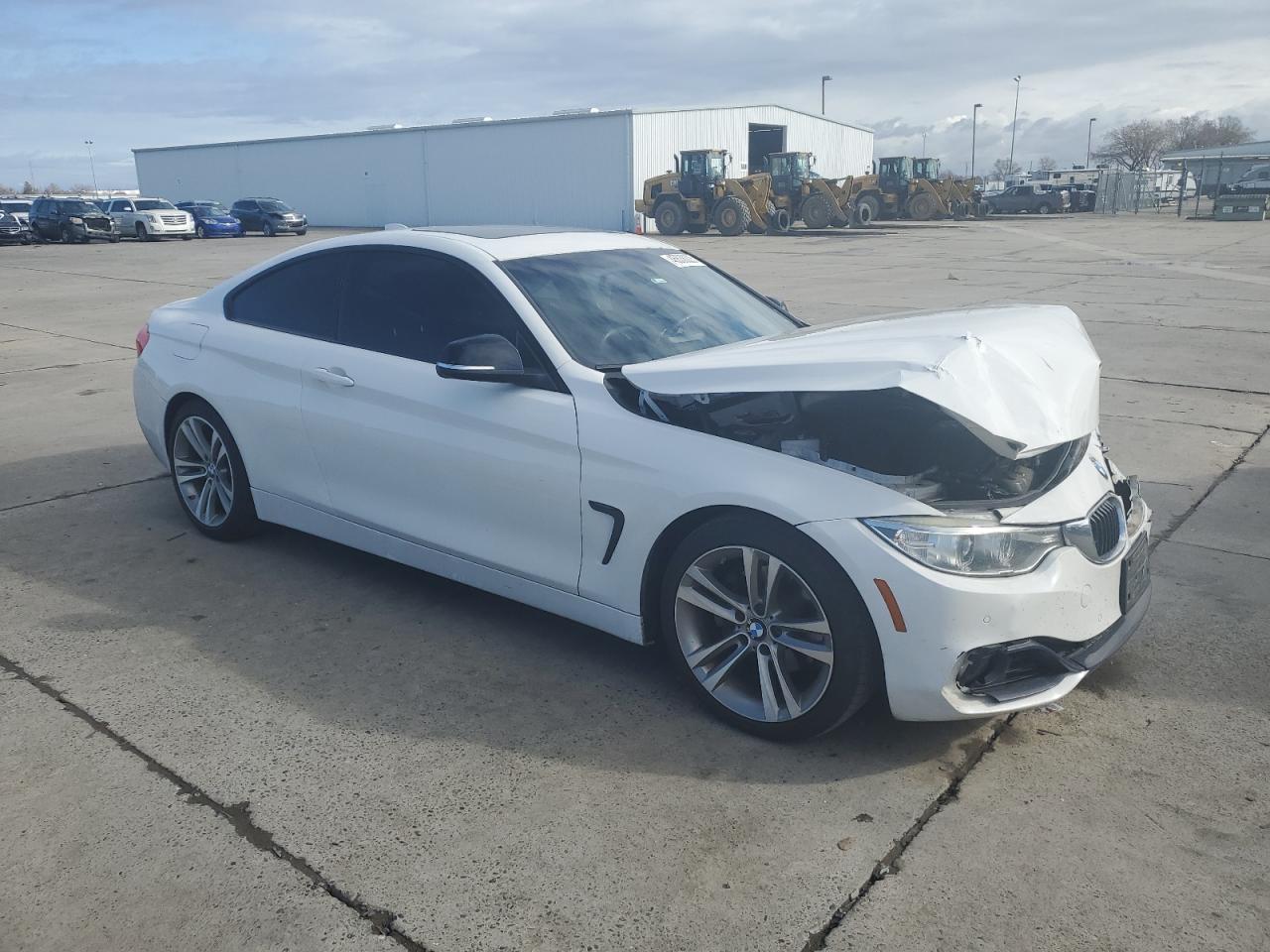 2015 BMW 4er VIN WBA3N3C59FK233277 Copart auction photo, front end damage thumbnail 4