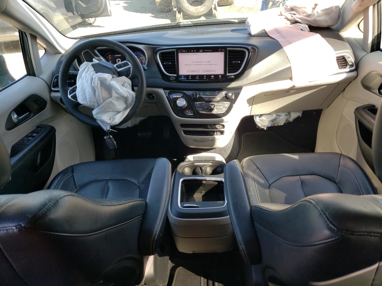 2022 Chrysler Pacifica VIN 2C4RC1BG4NR152679 Copart auction photo, front end damage thumbnail 8