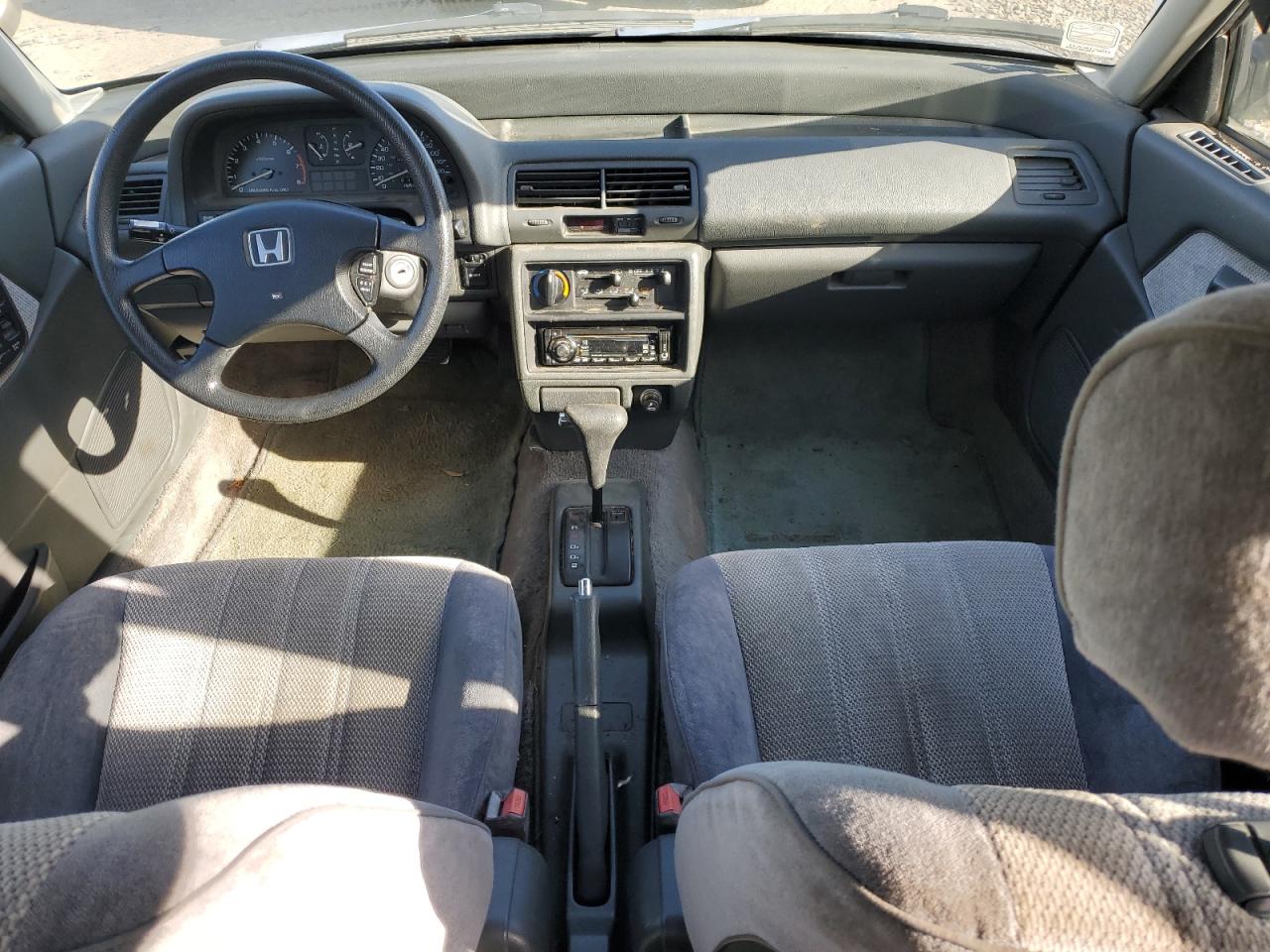 1990 Honda Civic VIN 1HGED466XLA025842 Copart auction photo, front end / side damage thumbnail 8
