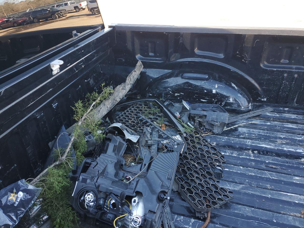 2018 Ford F-150 VIN 1FTEW1CG6JKC70178 Copart auction photo, all over damage thumbnail 14