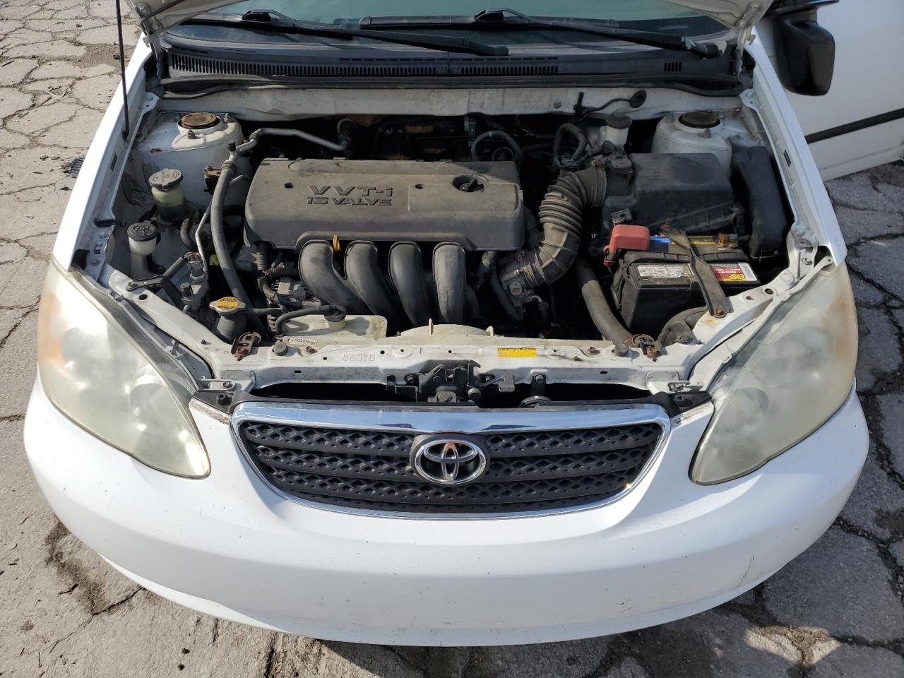 2008 Toyota Corolla VIN 2T1BR32E98C933003 Copart auction photo, front end / side damage thumbnail 12