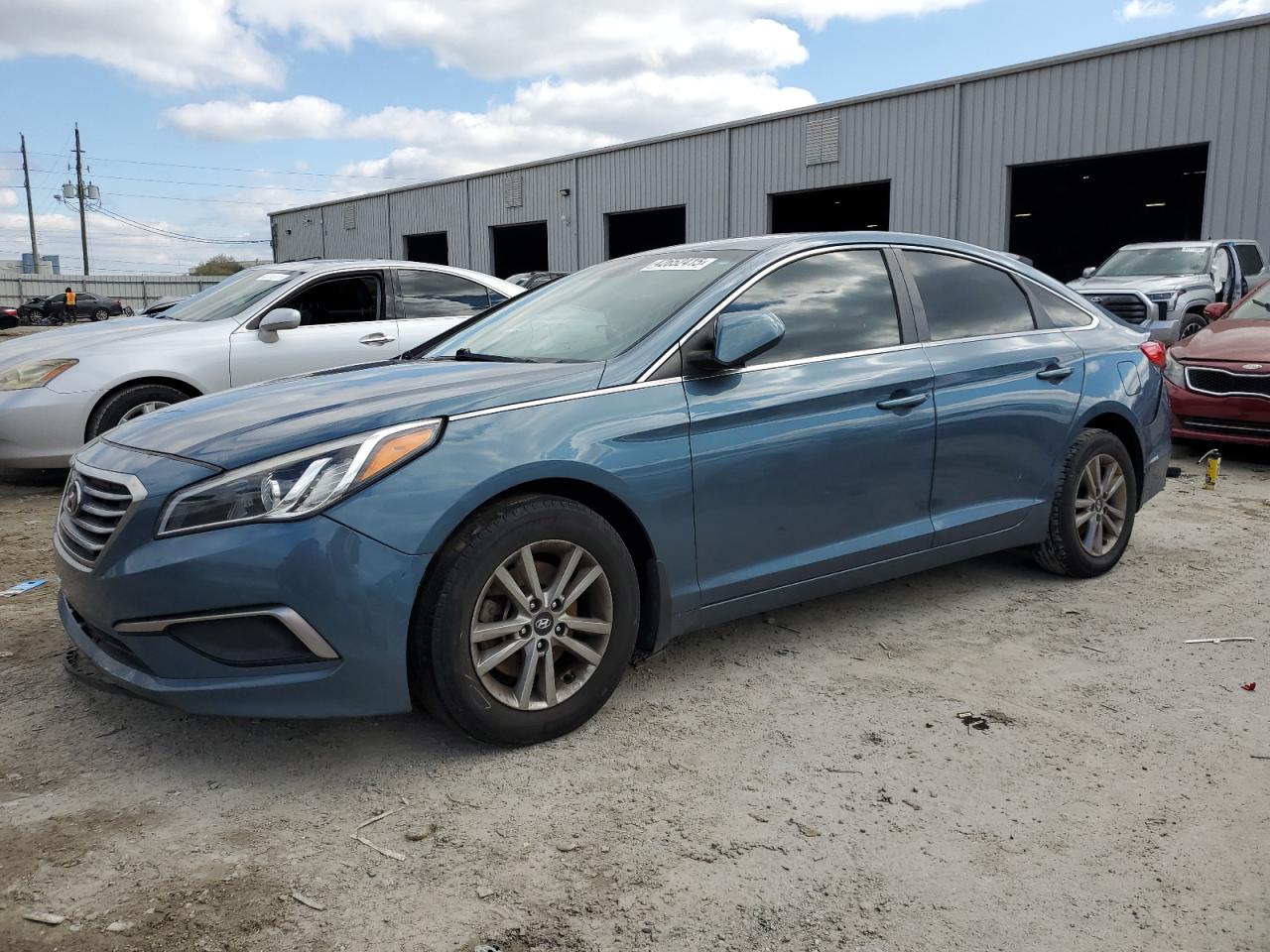 2016 Hyundai Sonata VIN 5NPE24AF5GH299525