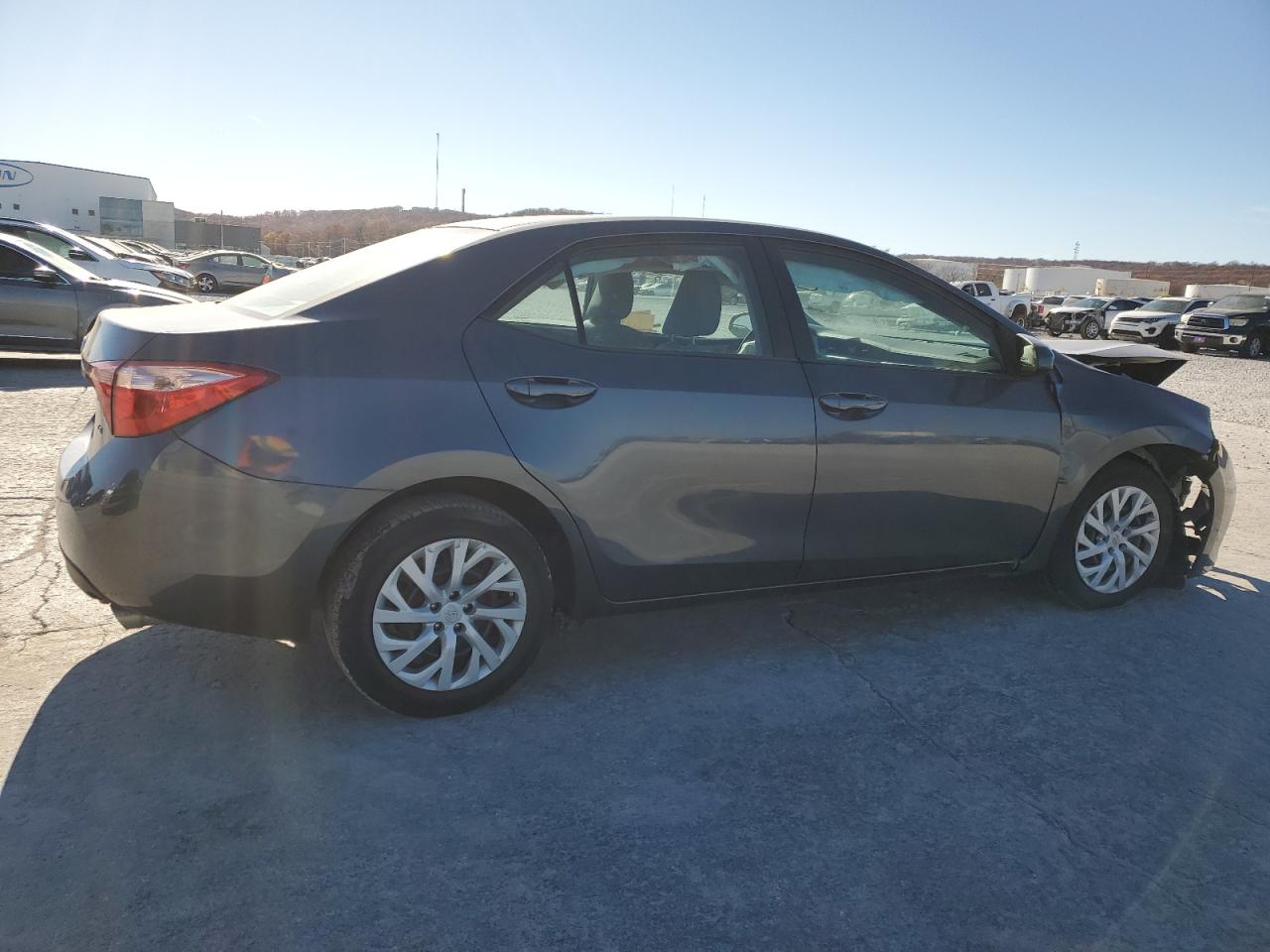 2019 Toyota Corolla VIN 5YFBURHE3KP858749 Copart auction photo, front end damage thumbnail 3