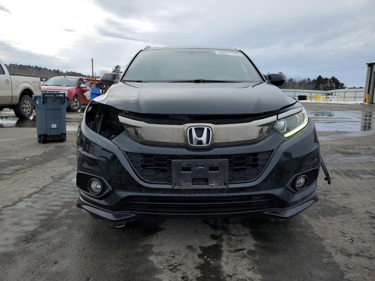 2019 Honda HR-V VIN 3CZRU6H12KG732294 Copart auction photo, front end damage thumbnail 5