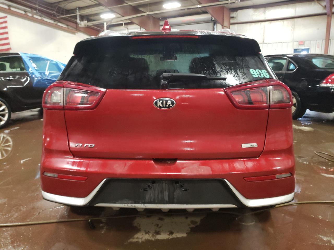 2019 KIA Niro VIN KNDCC3LC8K5343981 Copart auction photo, front end / side damage thumbnail 6