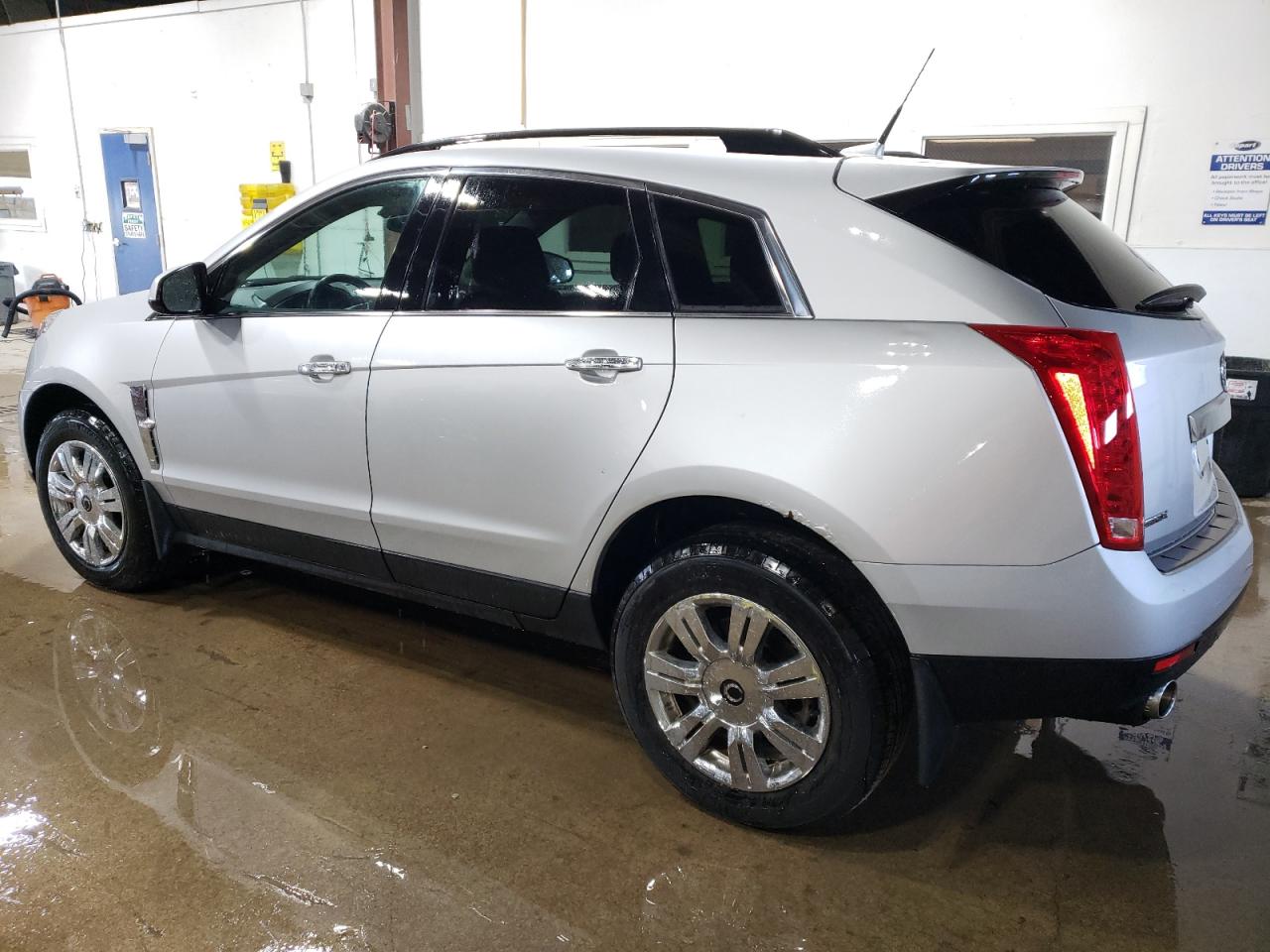 2012 Cadillac SRX VIN 3GYFNGE35CS585317 Copart auction photo, mechanical / minor dent/scratches damage thumbnail 2