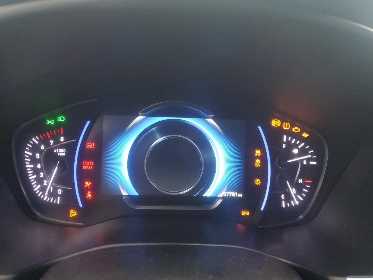 2020 Hyundai Santa Fe VIN 5NMS3CAA8LH150399 Copart auction photo, front end damage thumbnail 9