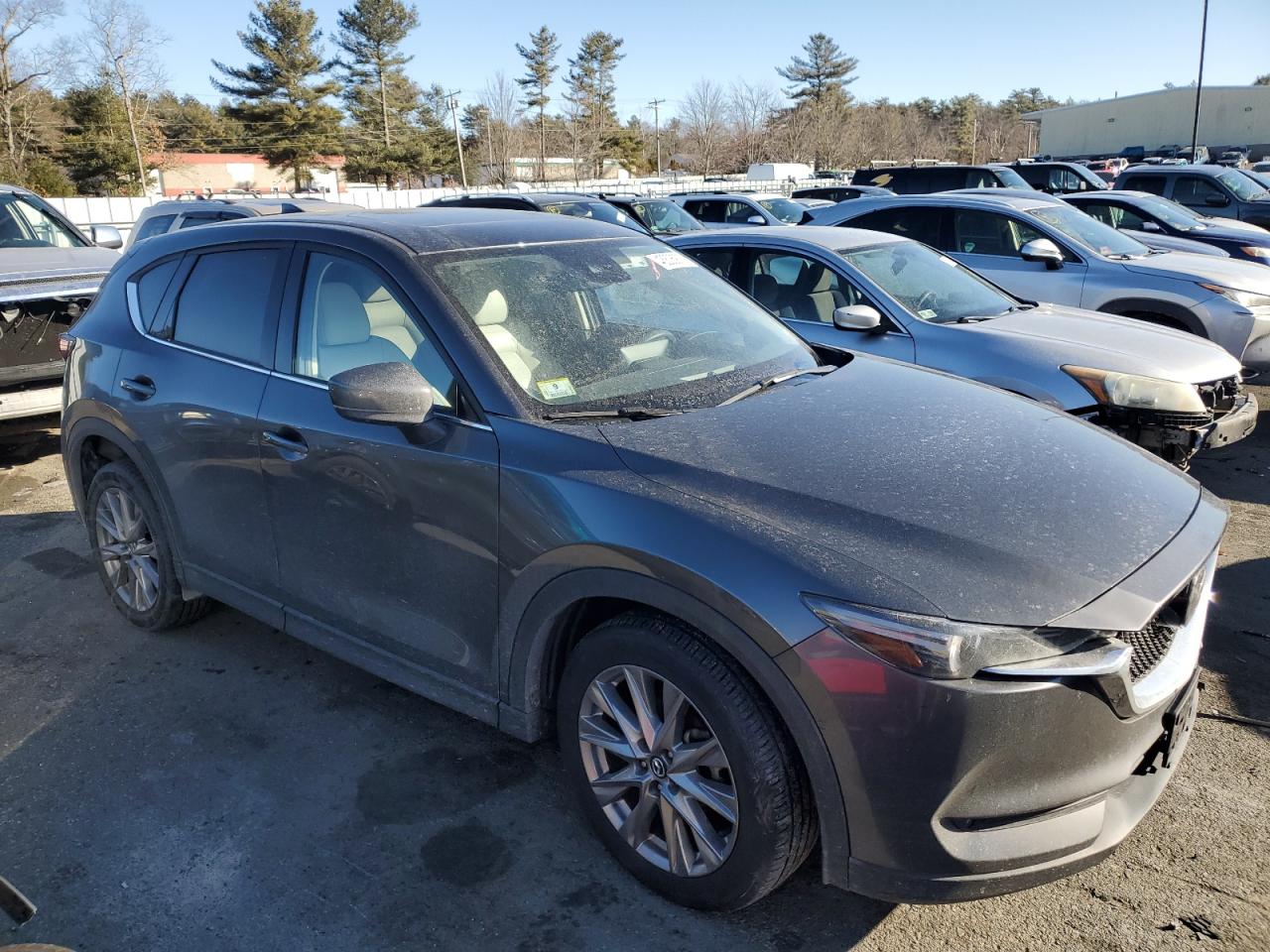 2021 Mazda CX-5 VIN JM3KFBDM9M0490239 Copart auction photo, front end damage thumbnail 4