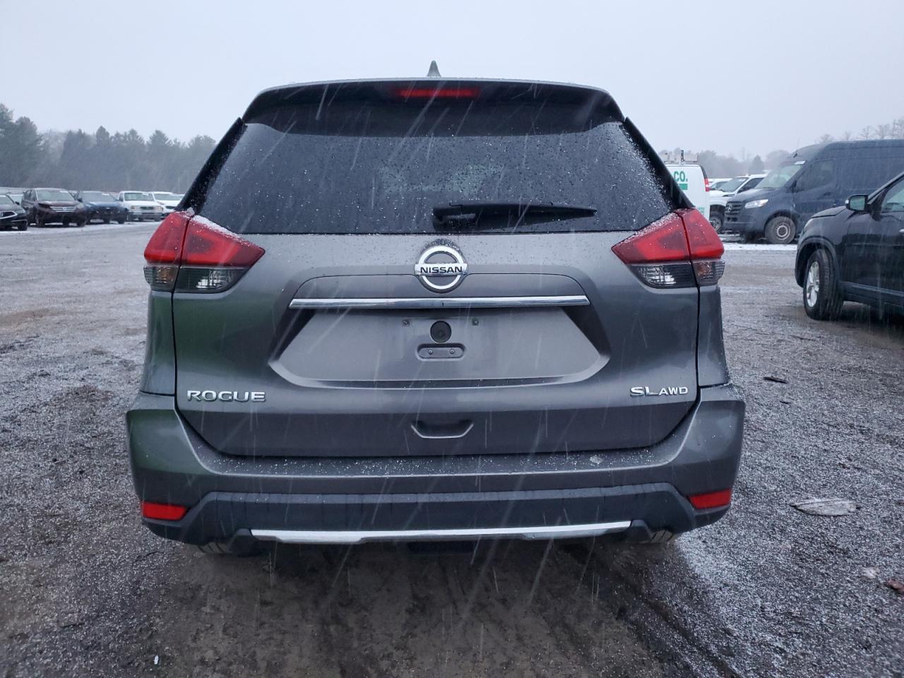 2018 Nissan Rogue VIN 5N1AT2MV7JC800447 Copart auction photo, front end / minor dent/scratches damage thumbnail 6