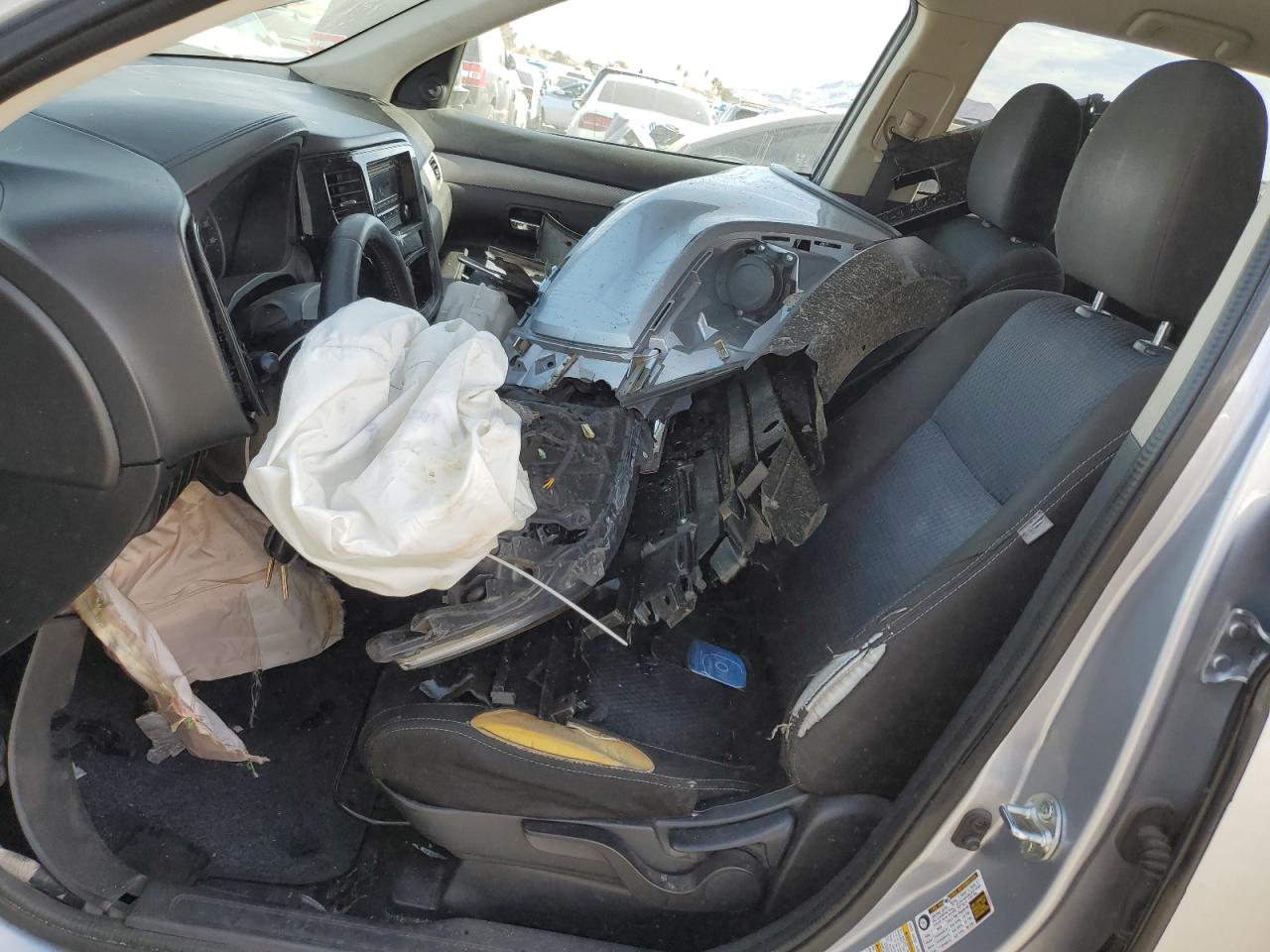 2016 Mitsubishi Outlander VIN JA4AD2A35GZ038417 Copart auction photo, front end damage thumbnail 7
