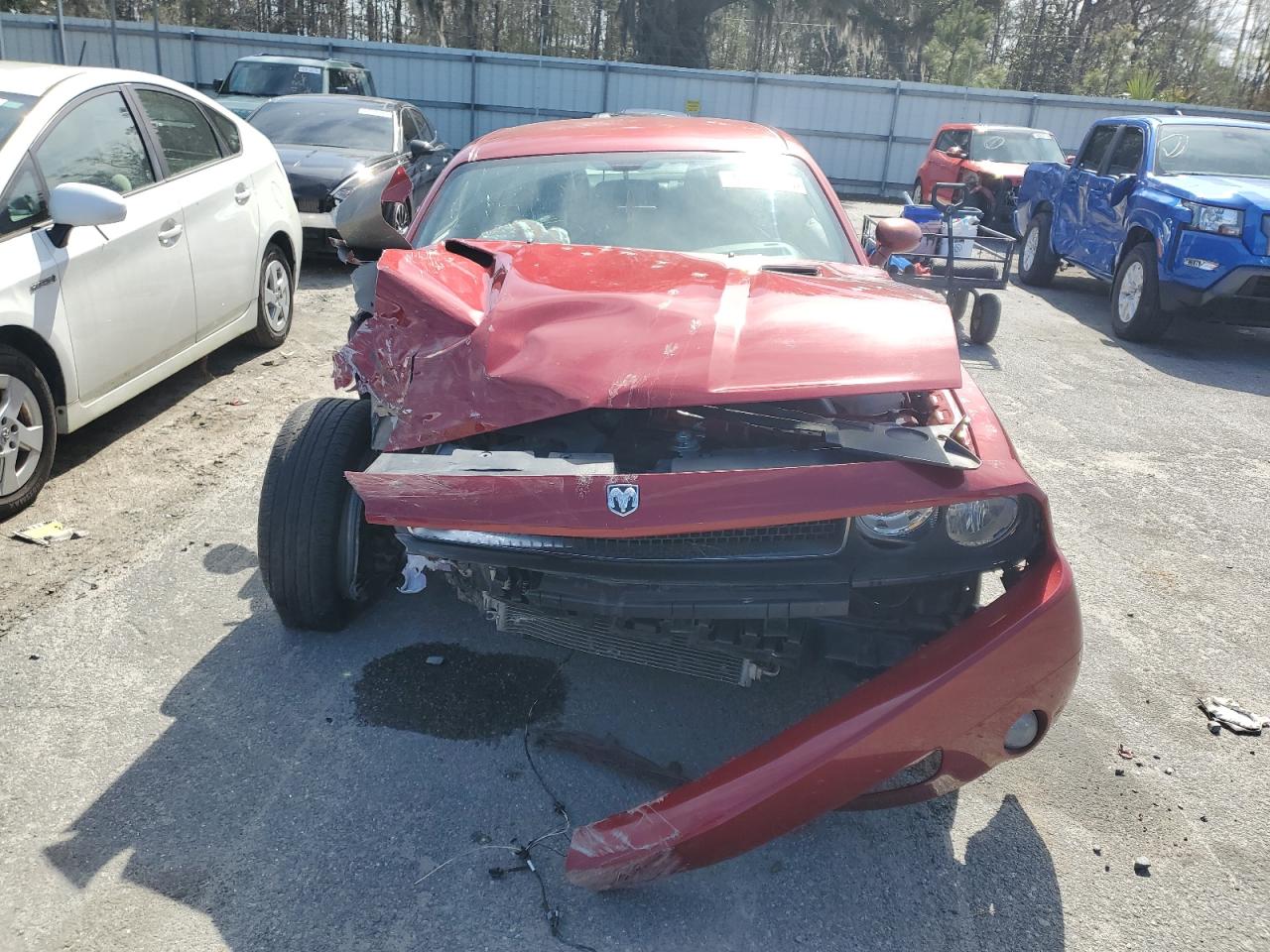 2010 Dodge Challenger VIN 2B3CJ5DT3AH111541 Copart auction photo, front end damage thumbnail 5