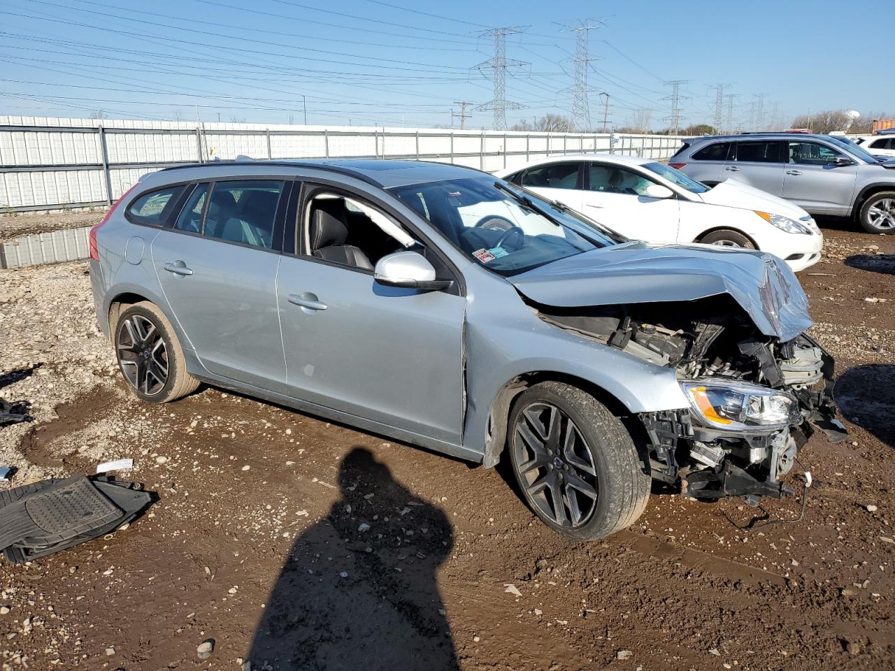 2018 Volvo V60 VIN YV140MEL5J2379492 Copart auction photo, front end damage thumbnail 4