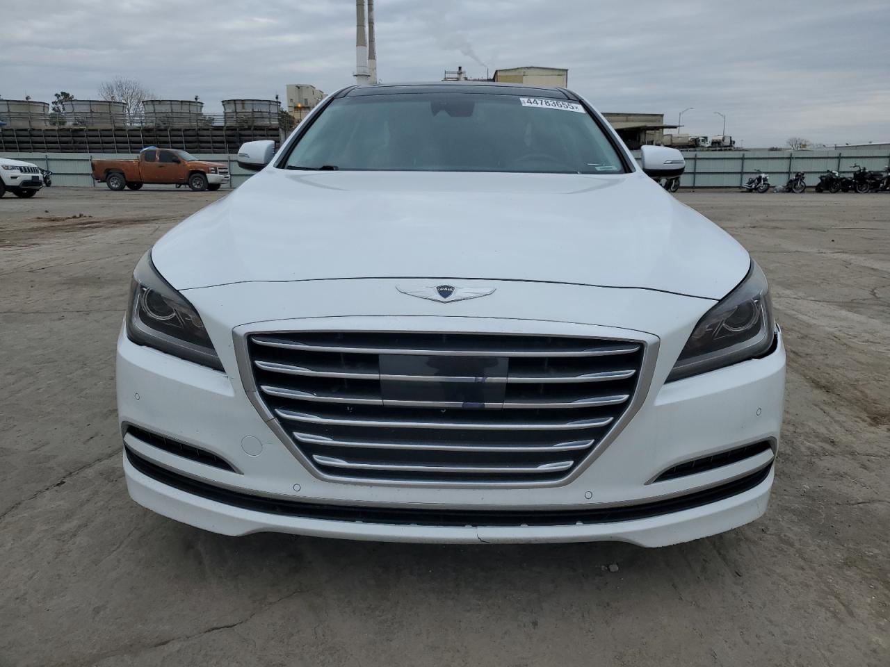 2015 Hyundai Genesis VIN KMHGN4JE7FU084798 Copart auction photo, front end damage thumbnail 5