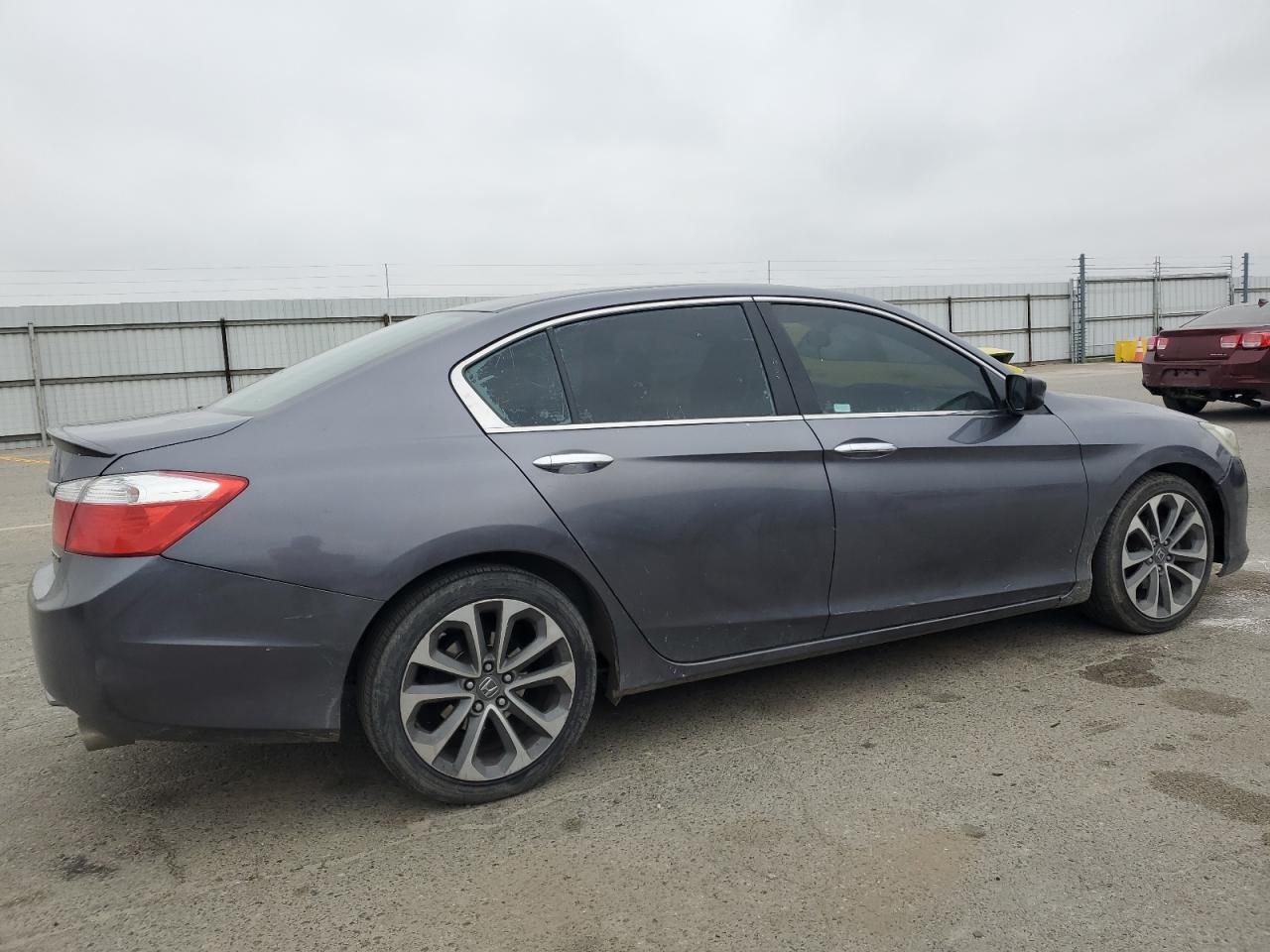 2015 Honda Accord VIN 1HGCR2F58FA148807 Copart auction photo, front end damage thumbnail 3