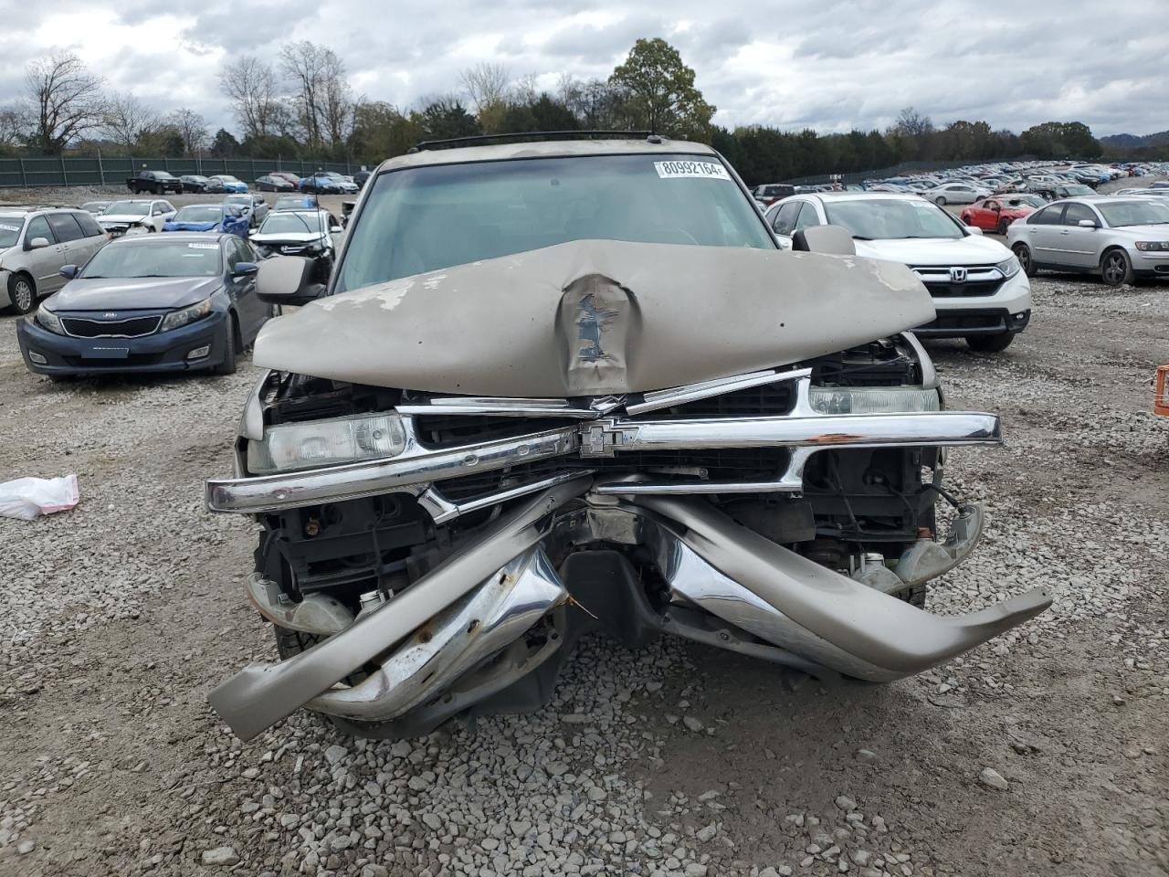 2003 Chevrolet Suburban VIN 3GNFK16Z43G105731 Copart auction photo, front end / mechanical damage thumbnail 5