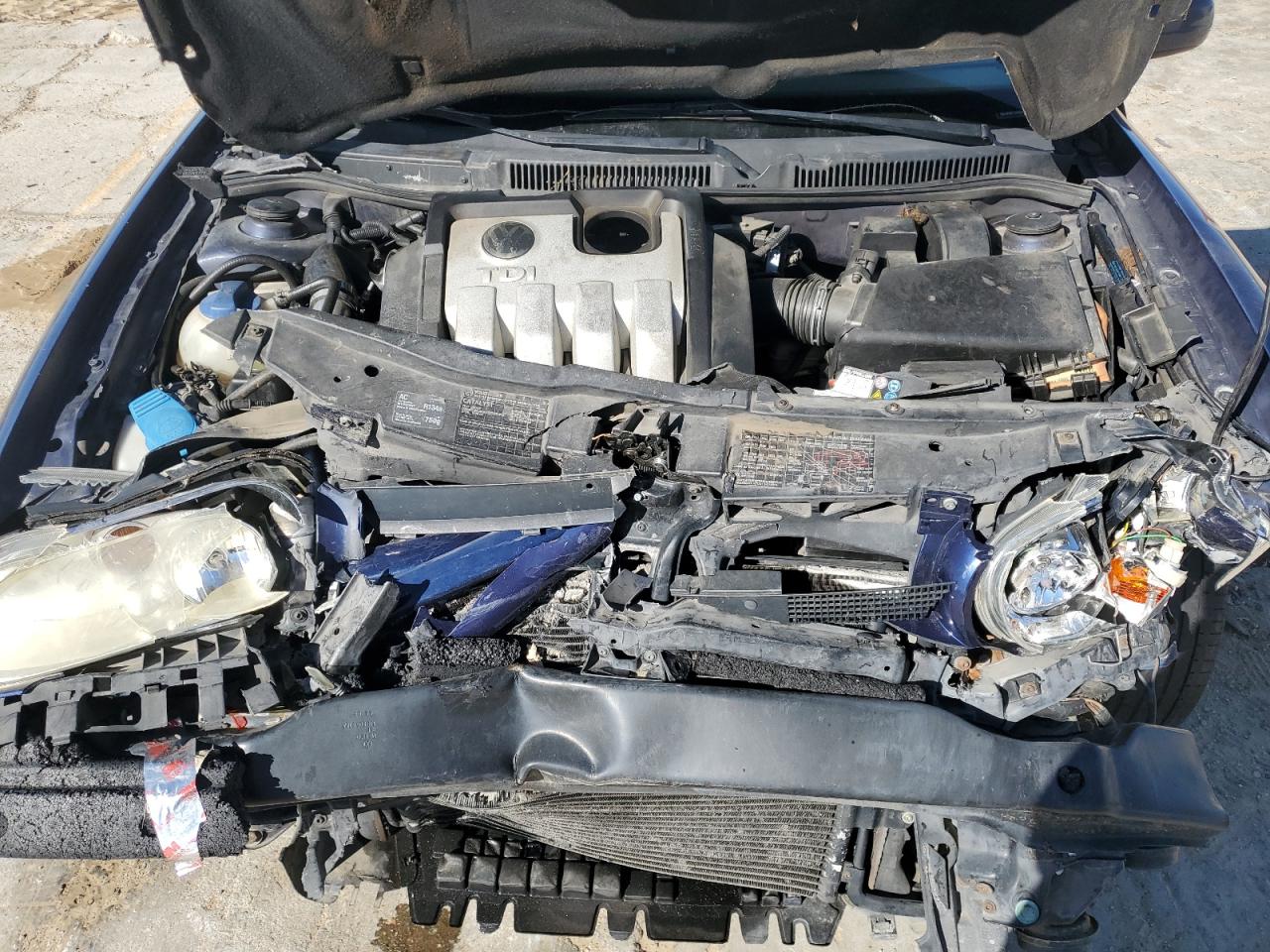 2004 Volkswagen Golf VIN 9BWFR61J144031207 Copart auction photo, front end / rear end damage thumbnail 11