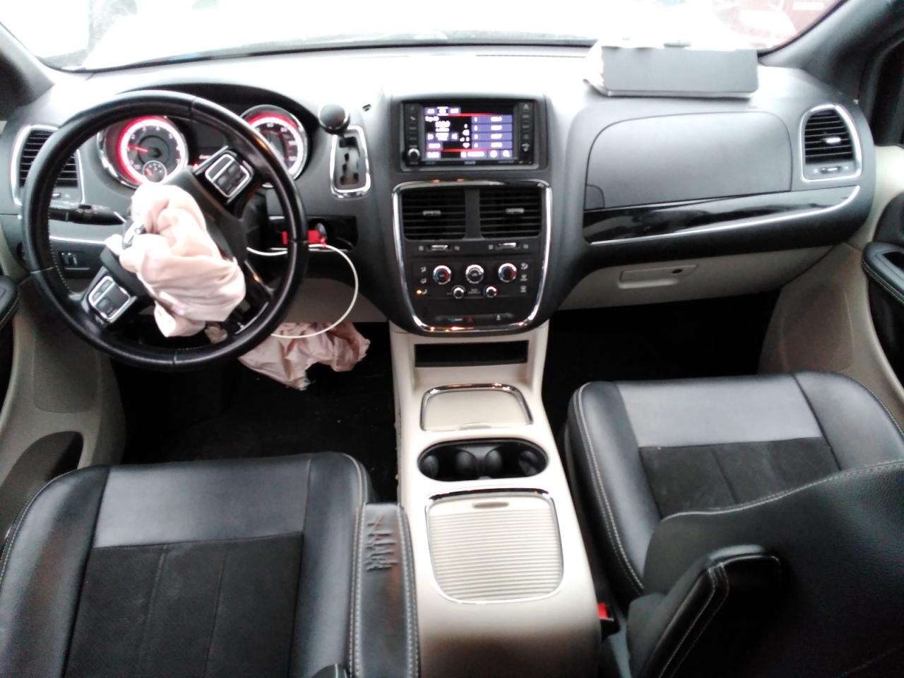 2019 Dodge Caravan VIN 2C4RDGCG1KR691979 Copart auction photo, front end damage thumbnail 8