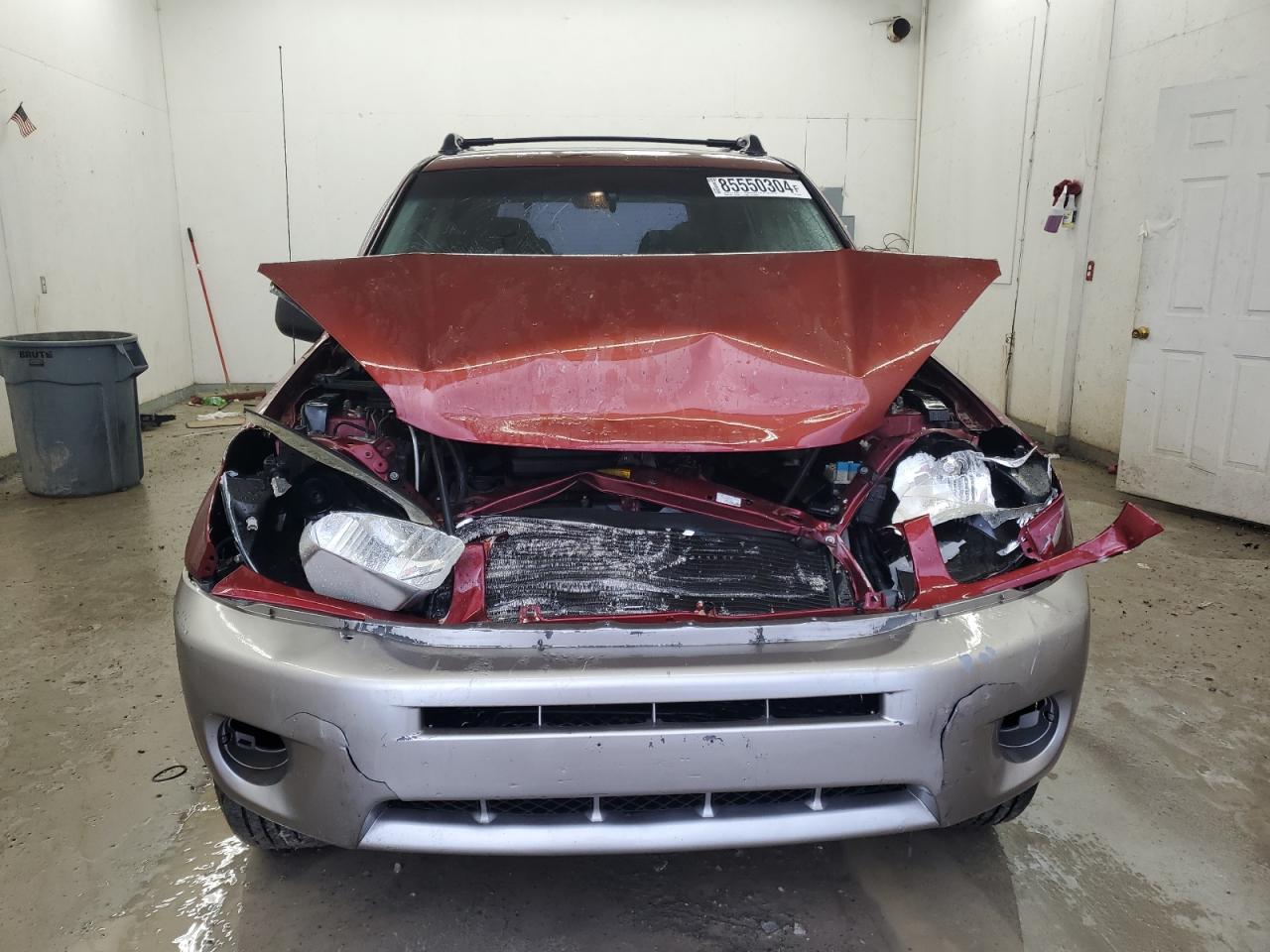 2005 Toyota RAV 4 VIN JTEHD20V950073871 Copart auction photo, front end / mechanical damage thumbnail 5