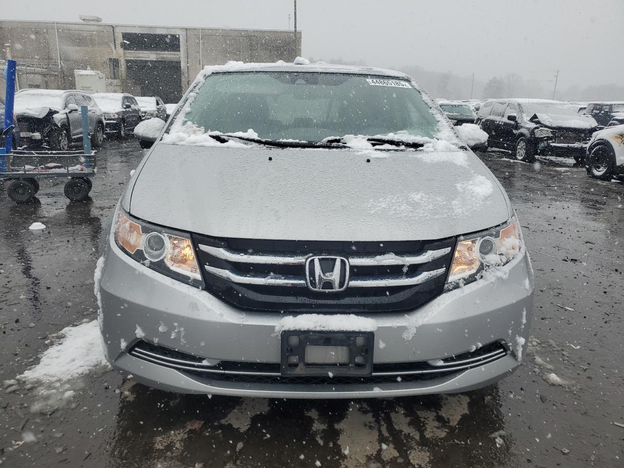 2014 Honda Odyssey VIN 5FNRL5H68EB043014 Copart auction photo, side / rear end damage thumbnail 5