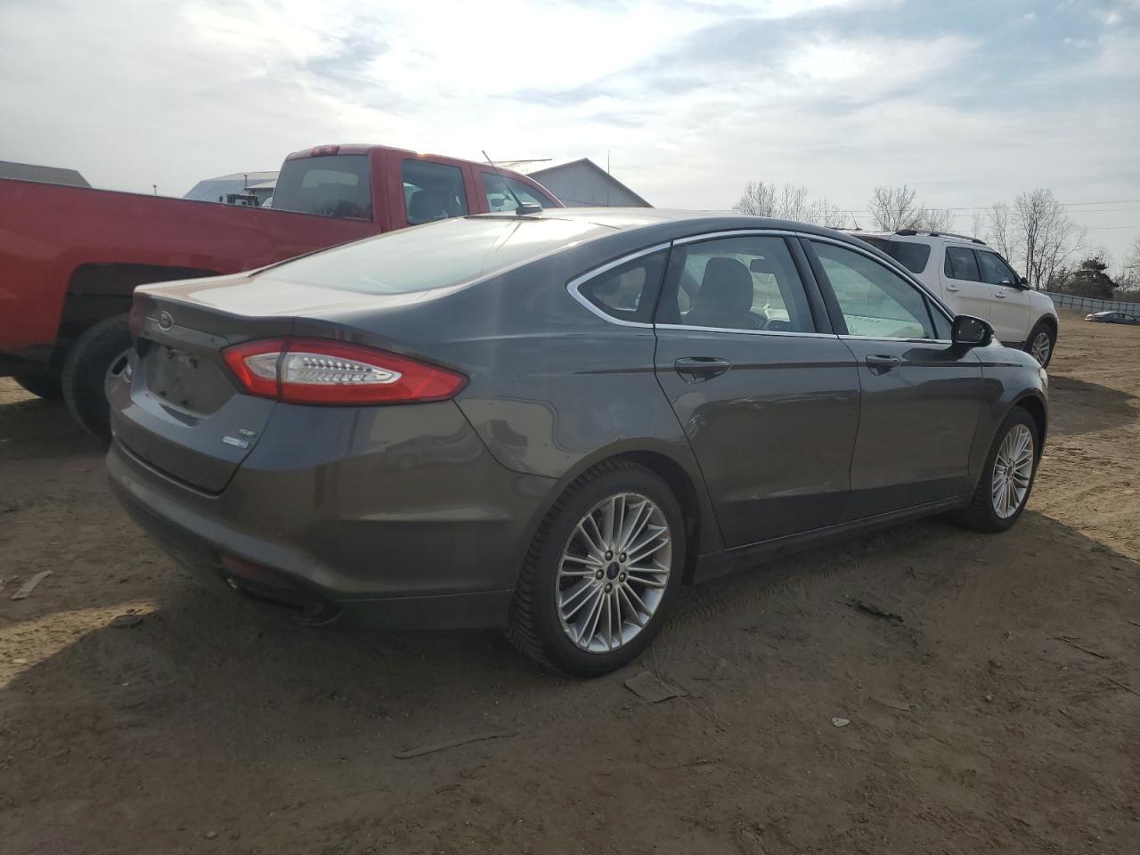 2016 Ford Fusion VIN 3FA6P0T92GR326513 Copart auction photo, minor dent/scratches / normal wear damage thumbnail 3