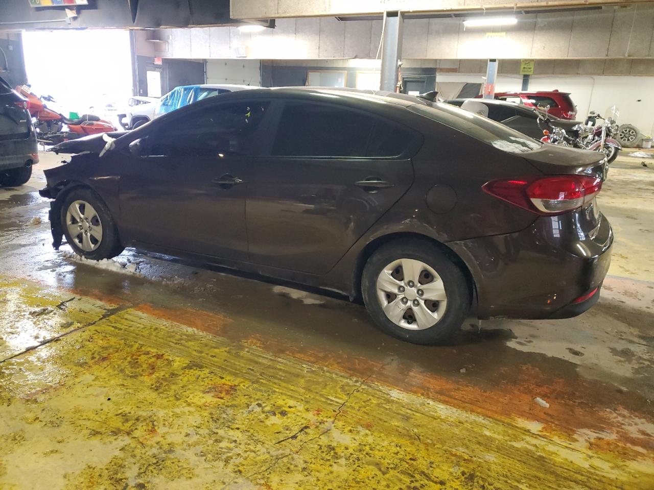 2017 KIA Forte VIN 3KPFK4A79HE122270 Copart auction photo, front end / rear end damage thumbnail 2