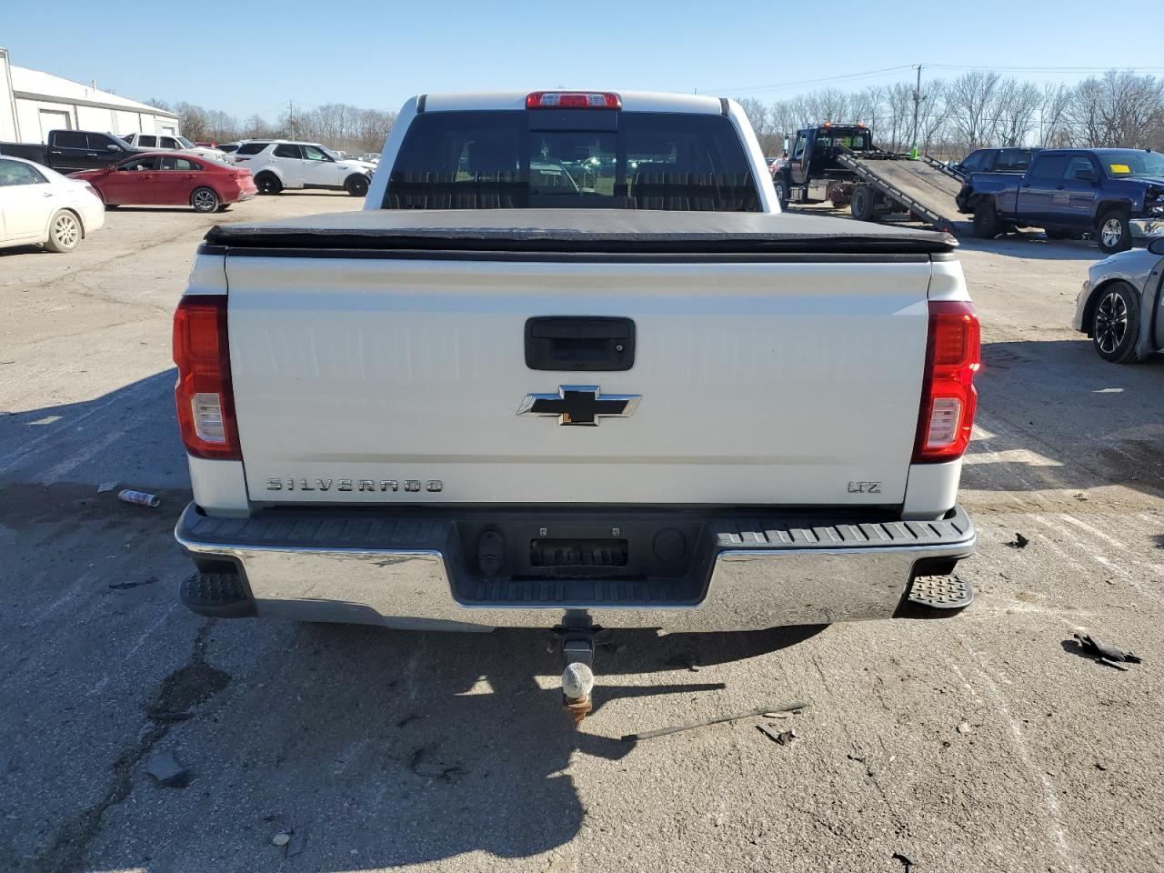 2017 Chevrolet Silverado VIN 3GCUKSEC5HG511267 Copart auction photo, water/flood / mechanical damage thumbnail 6