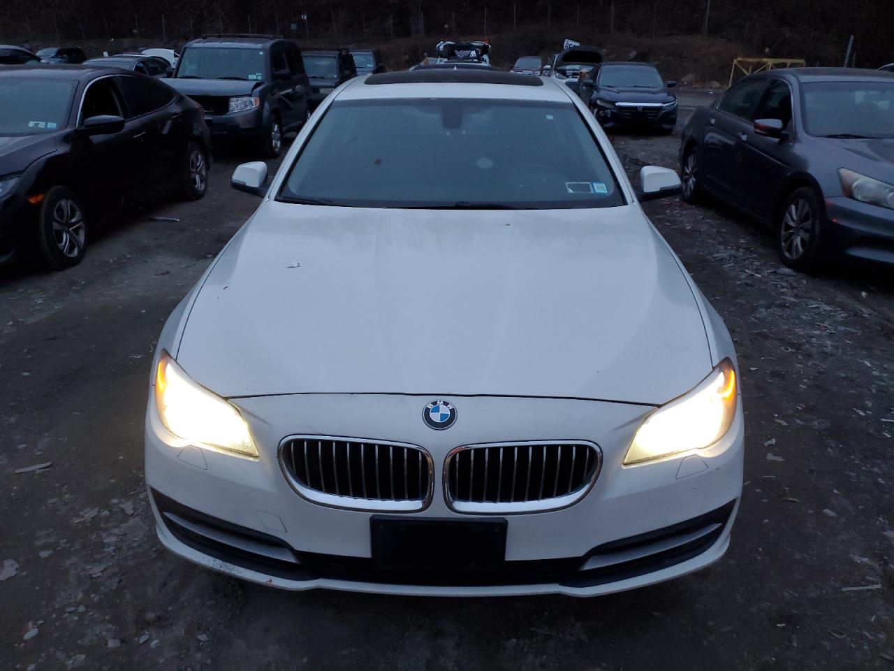 2014 BMW 5er VIN WBA5A7C50ED617494 Copart auction photo, minor dent/scratches damage thumbnail 5