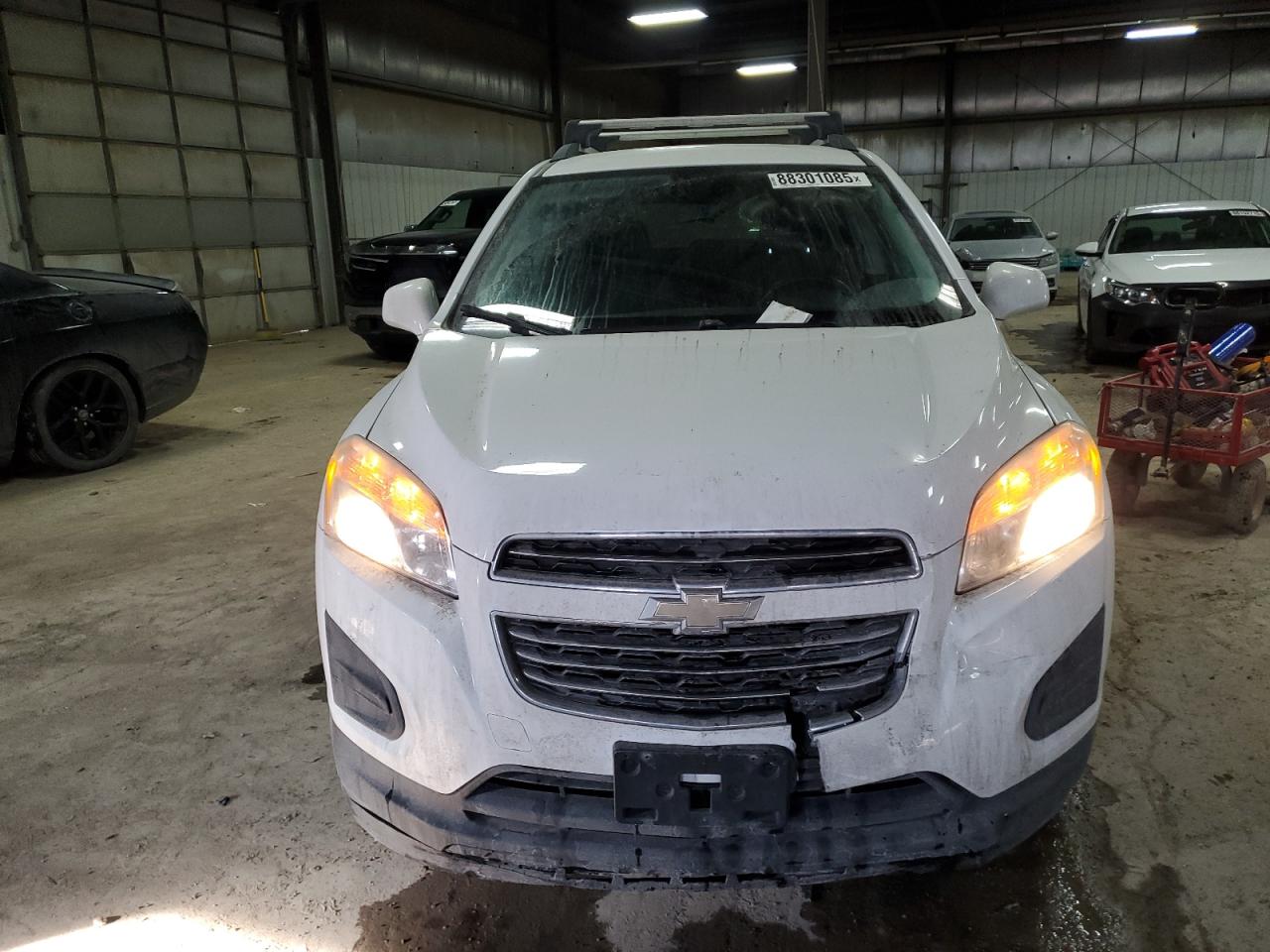 2016 Chevrolet Trax VIN 3GNCJLSB8GL268230 Copart auction photo, front end damage thumbnail 5