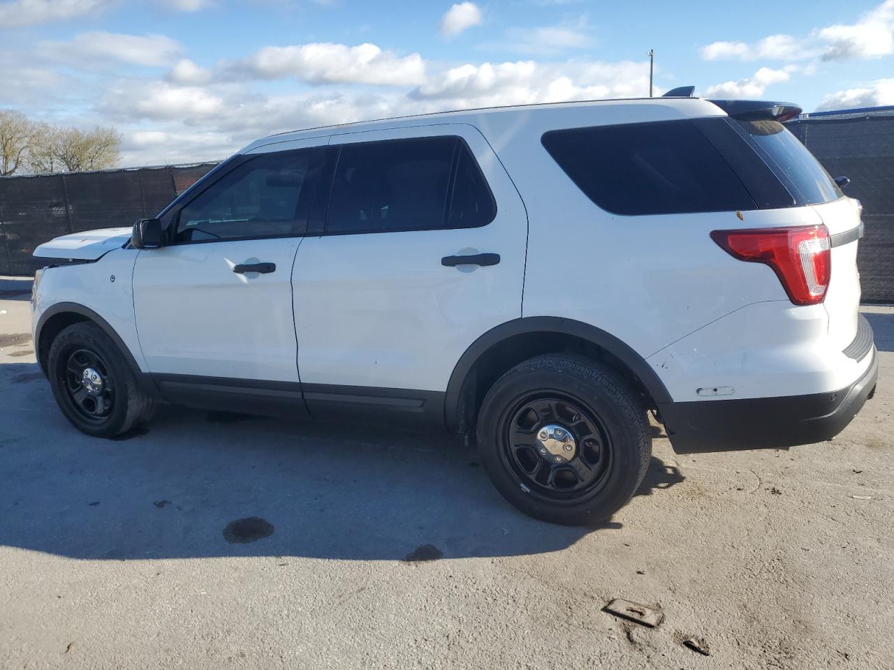 2019 Ford Explorer VIN 1FM5K8AR9KGB43840 Copart auction photo, front end / minor dent/scratches damage thumbnail 2