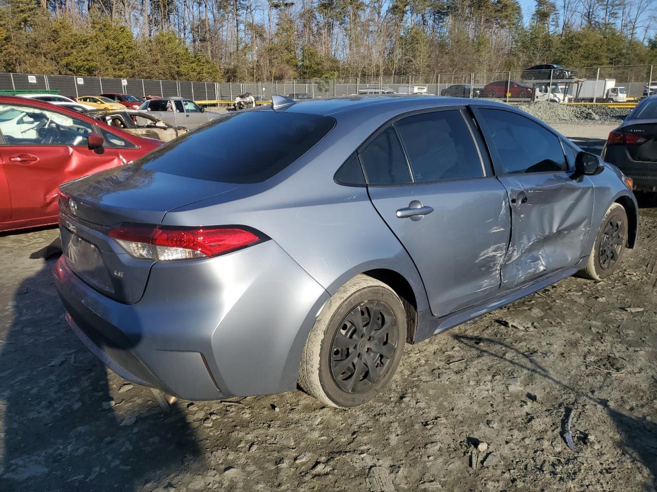 2022 Toyota Corolla VIN 5YFEPMAE4NP338727 Copart auction photo, all over damage thumbnail 3