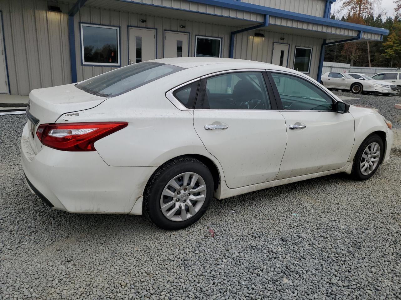 2016 Nissan Altima VIN 1N4AL3AP5GC192362 Copart auction photo, minor dent/scratches damage thumbnail 3